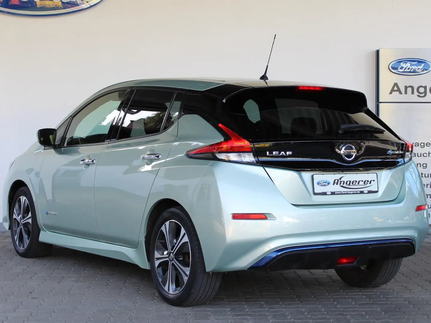 Nissan Leaf 2.ZeroEdition Navi,Touch,ACC,LED,360,WinPak,8fach Gris - 2