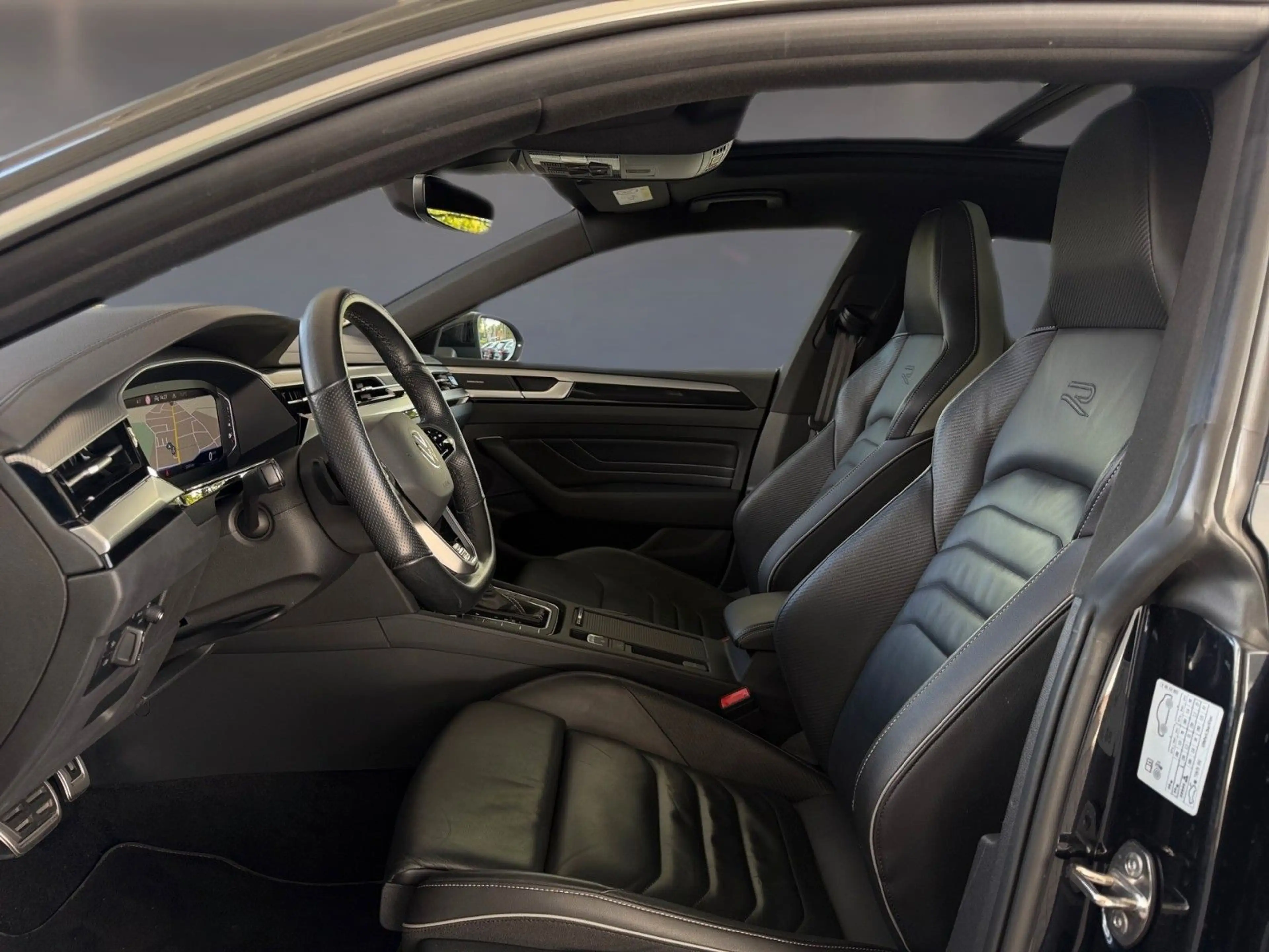 Volkswagen Arteon R-Line IQ Pano Nappa 360 HaKa Stndhzg AHK — photo 11
