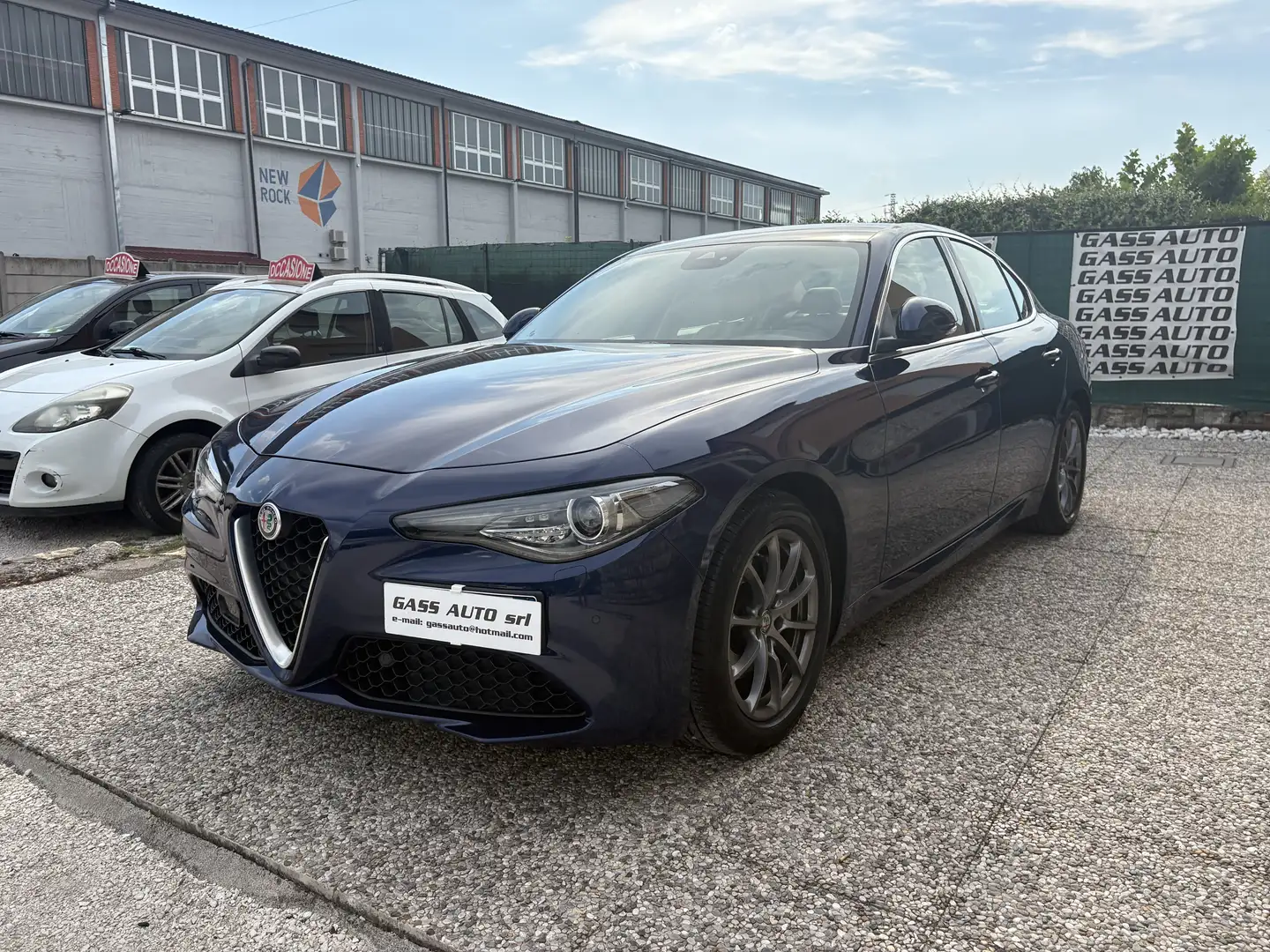 Alfa Romeo Giulia 2.2 t Lusso 190cv auto Blu/Azzurro - 1