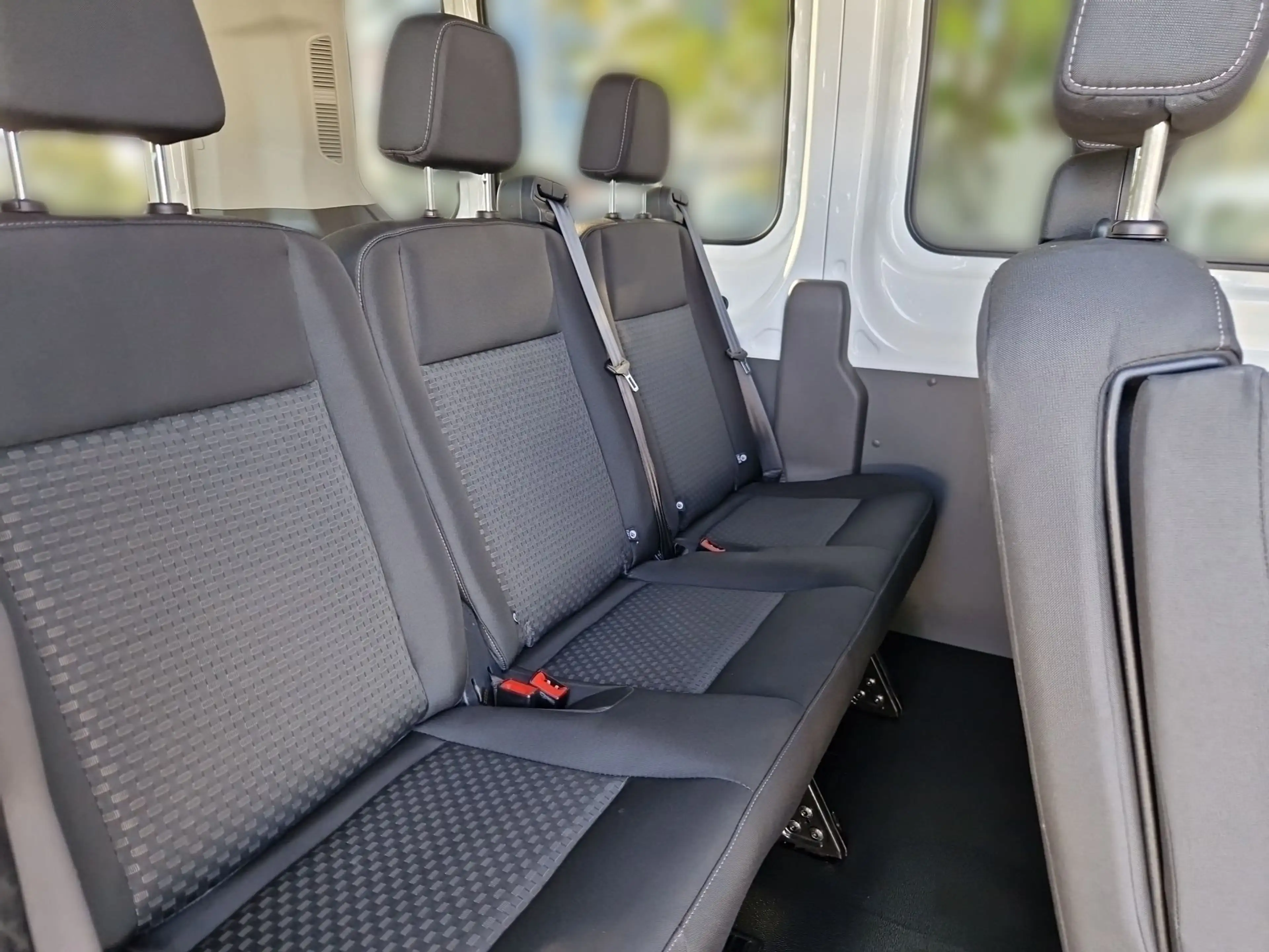 Ford Transit 350 L3H2 VA Trend AHK+PDC UPE: 50.892€ — photo 17