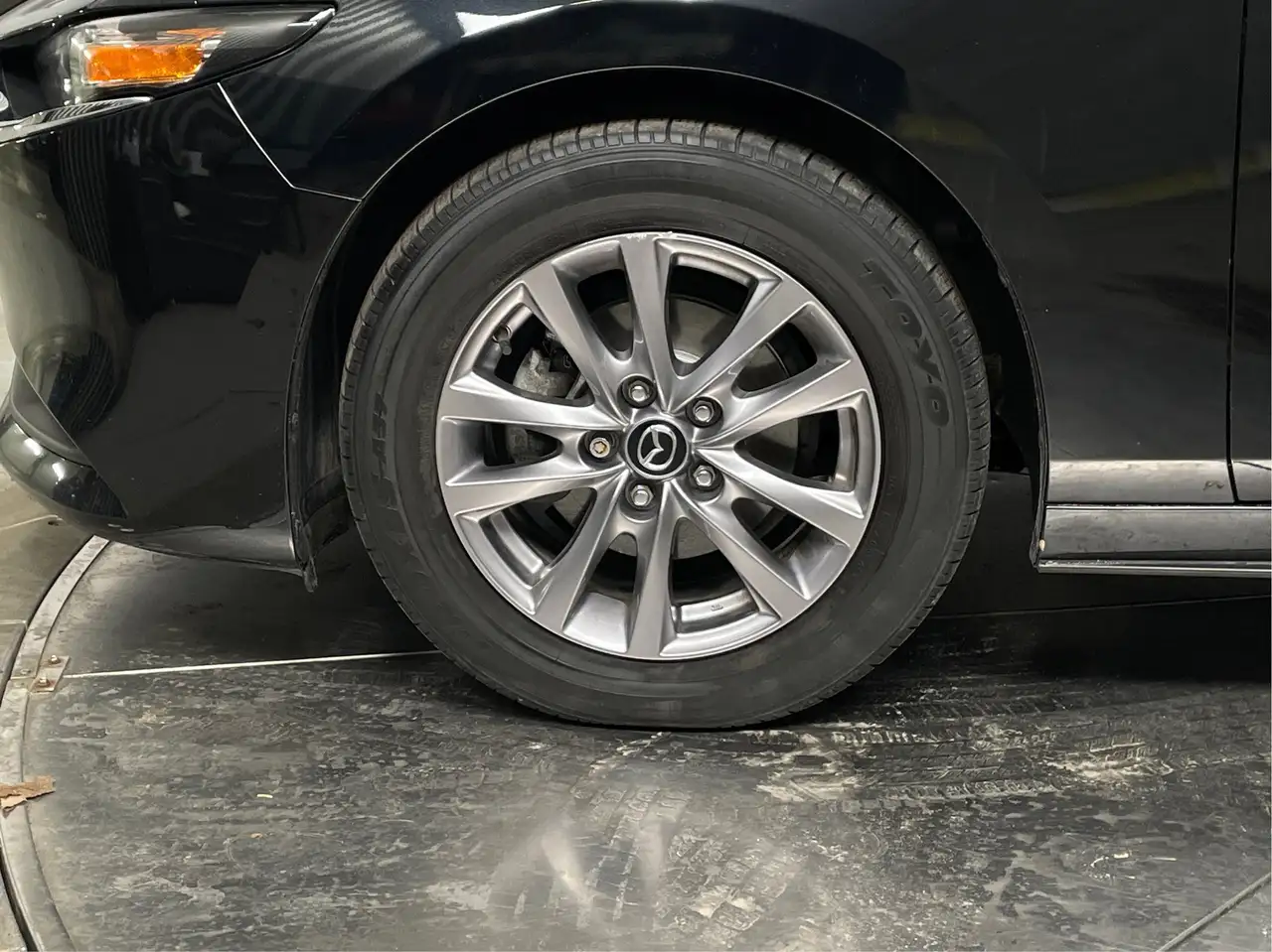 Mazda 3 снимка Mazda 3