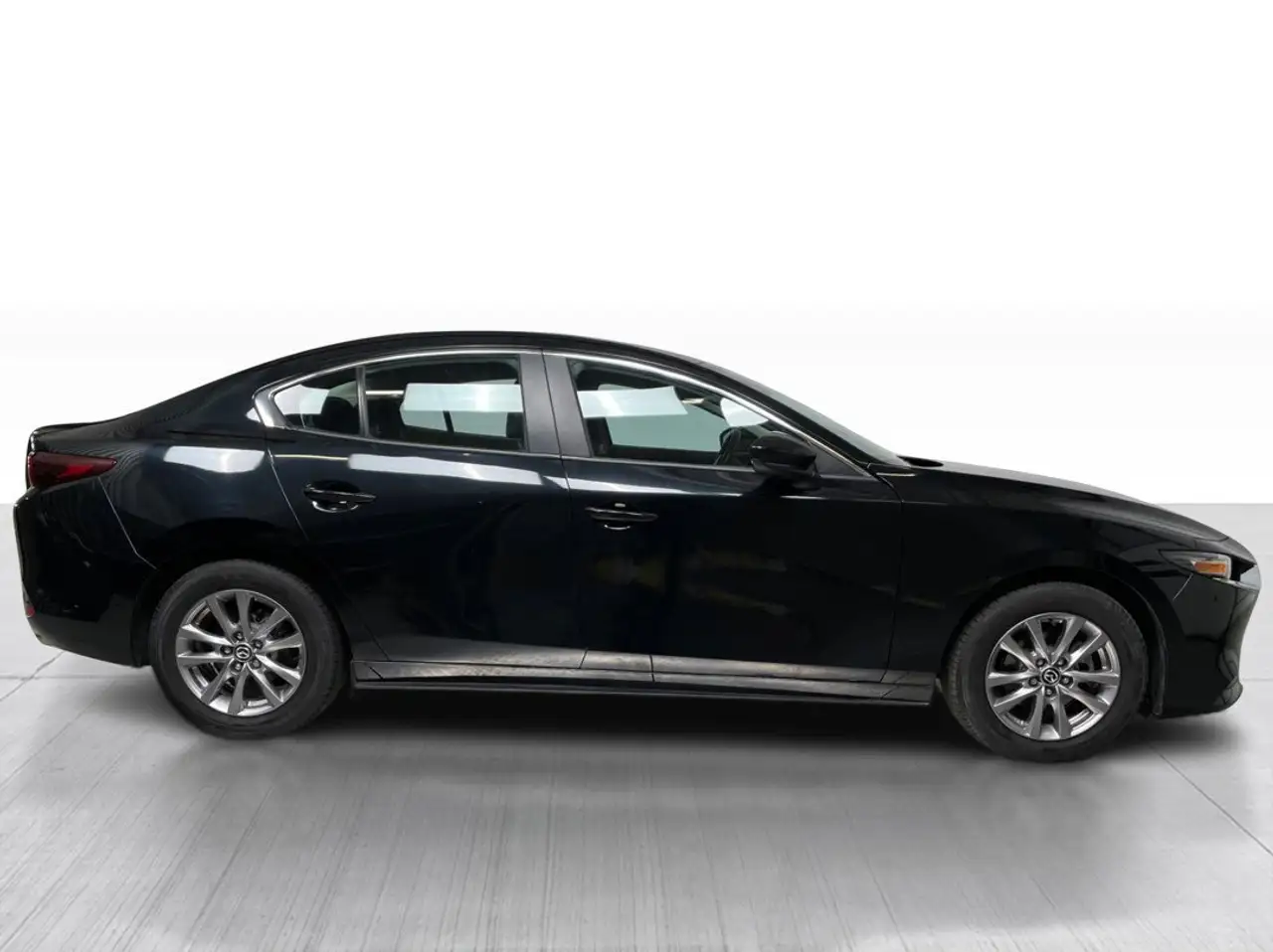 Mazda 3 снимка Mazda 3