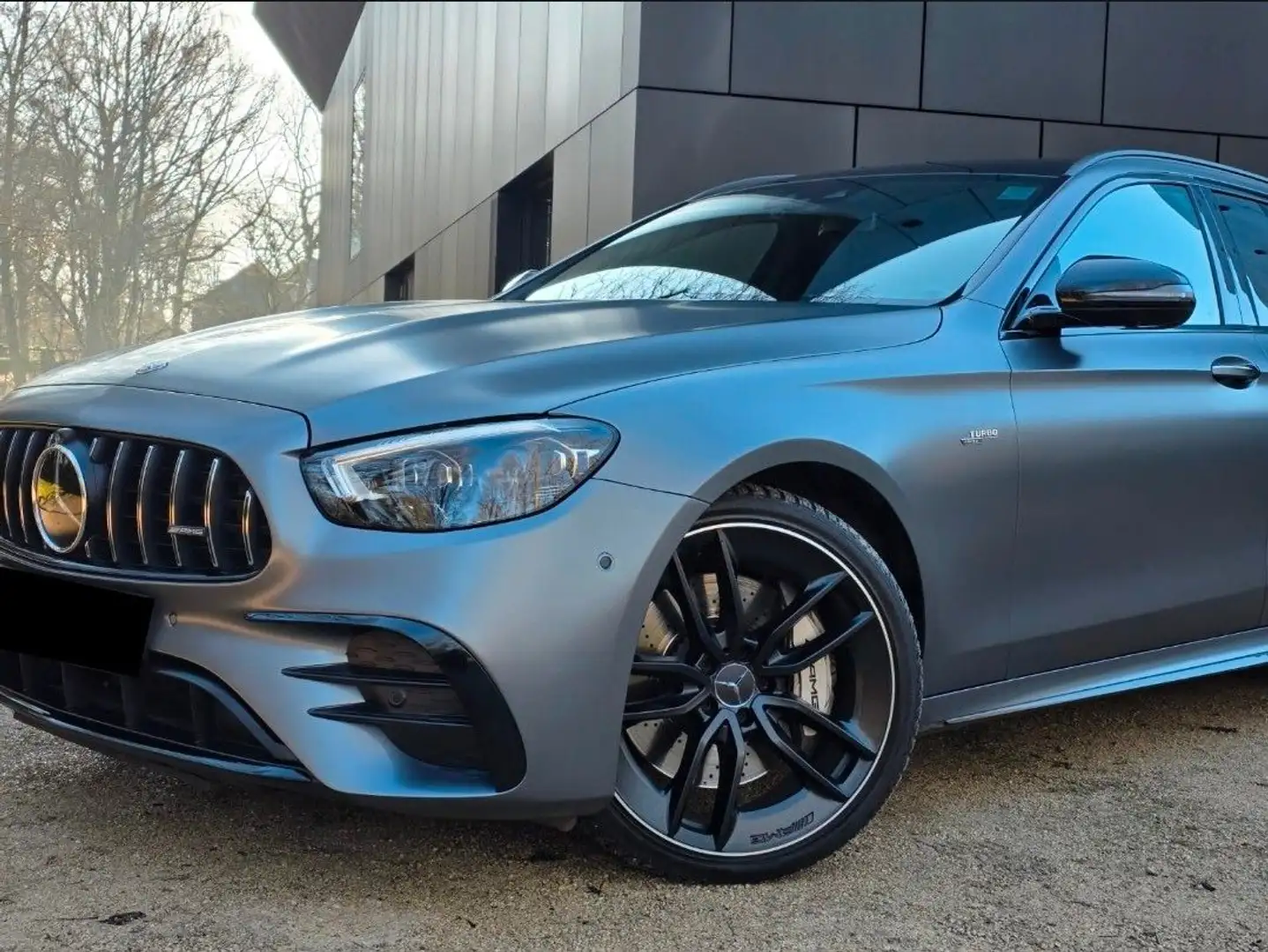 Mercedes-Benz E 53 AMG 4Matic+  Burmester Pano LED Carbon Gris - 2