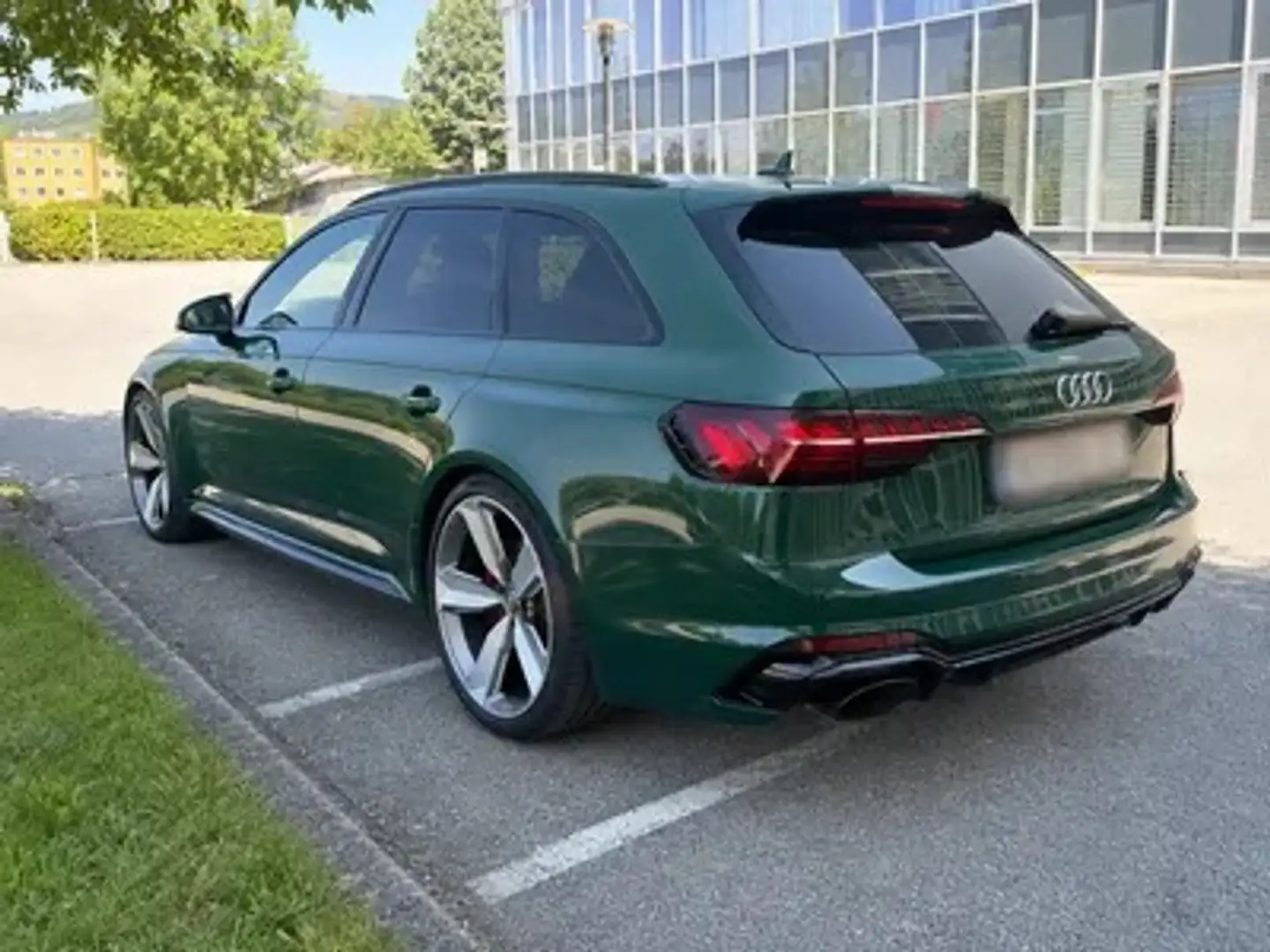 Audi RS4 Avant 2.9 TFSI quattro tiptronic | Matrix LED | ACC | Massage Grün - 2