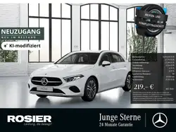 Mercedes-Benz A 200 Progressive Advanced AHK ACC LED NAVI