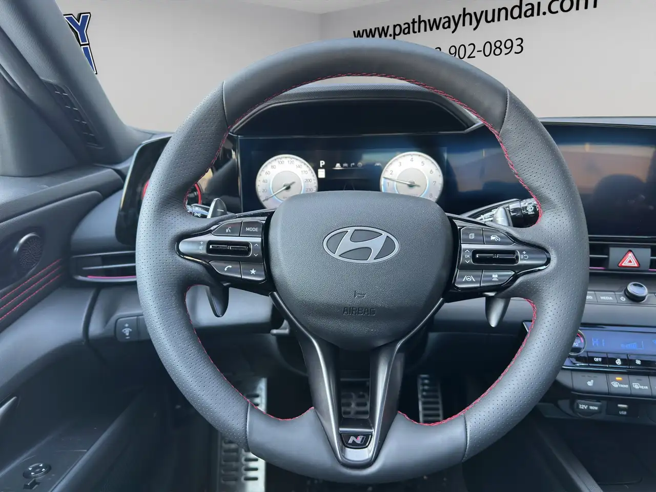 Hyundai ELANTRA снимка Hyundai ELANTRA