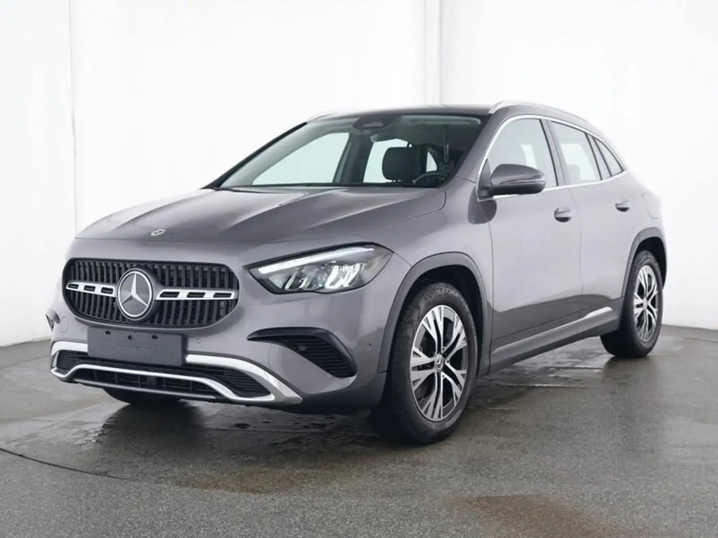 Mercedes-Benz GLA 180 GLA 180 AHK*VOLL-DIGGI-DISPLAY*VERKEHRSZEICHENAS Grau - 2