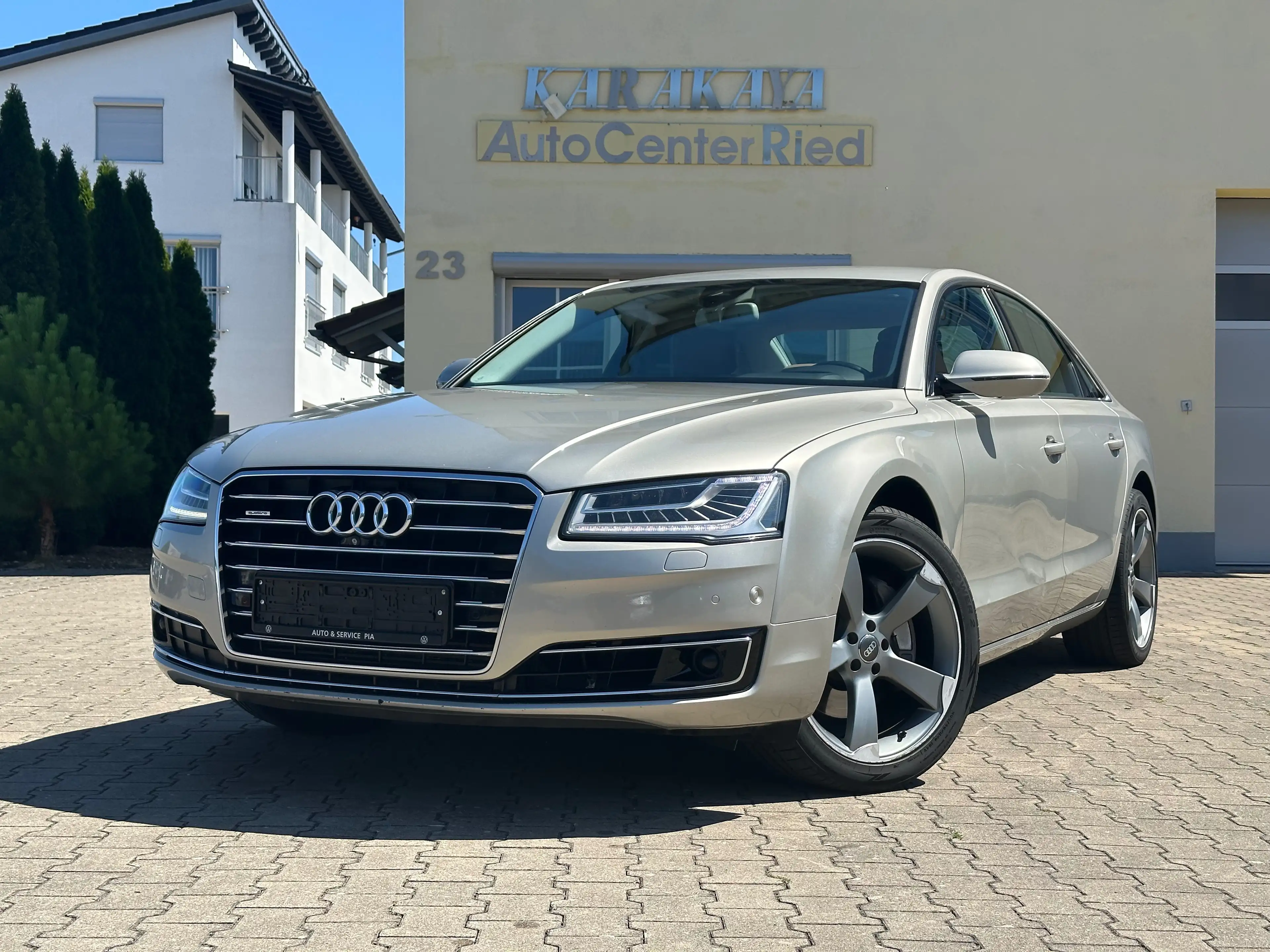 Audi A8 3.0 TDI Tiptronic quattro 2.H/Matrix/Softclose/Sitzkühlung/Massage/4xShz