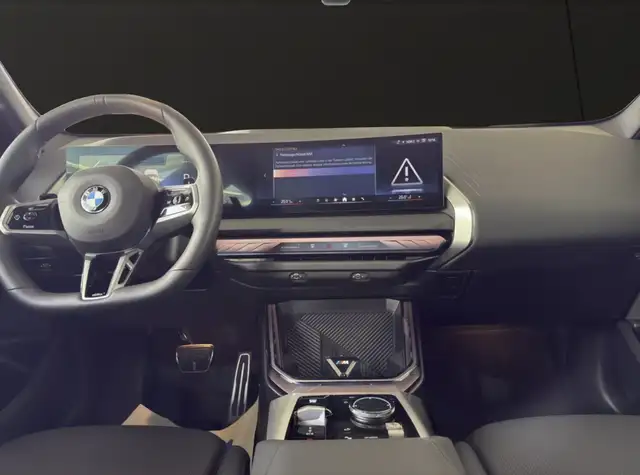 BMW X3 view 5