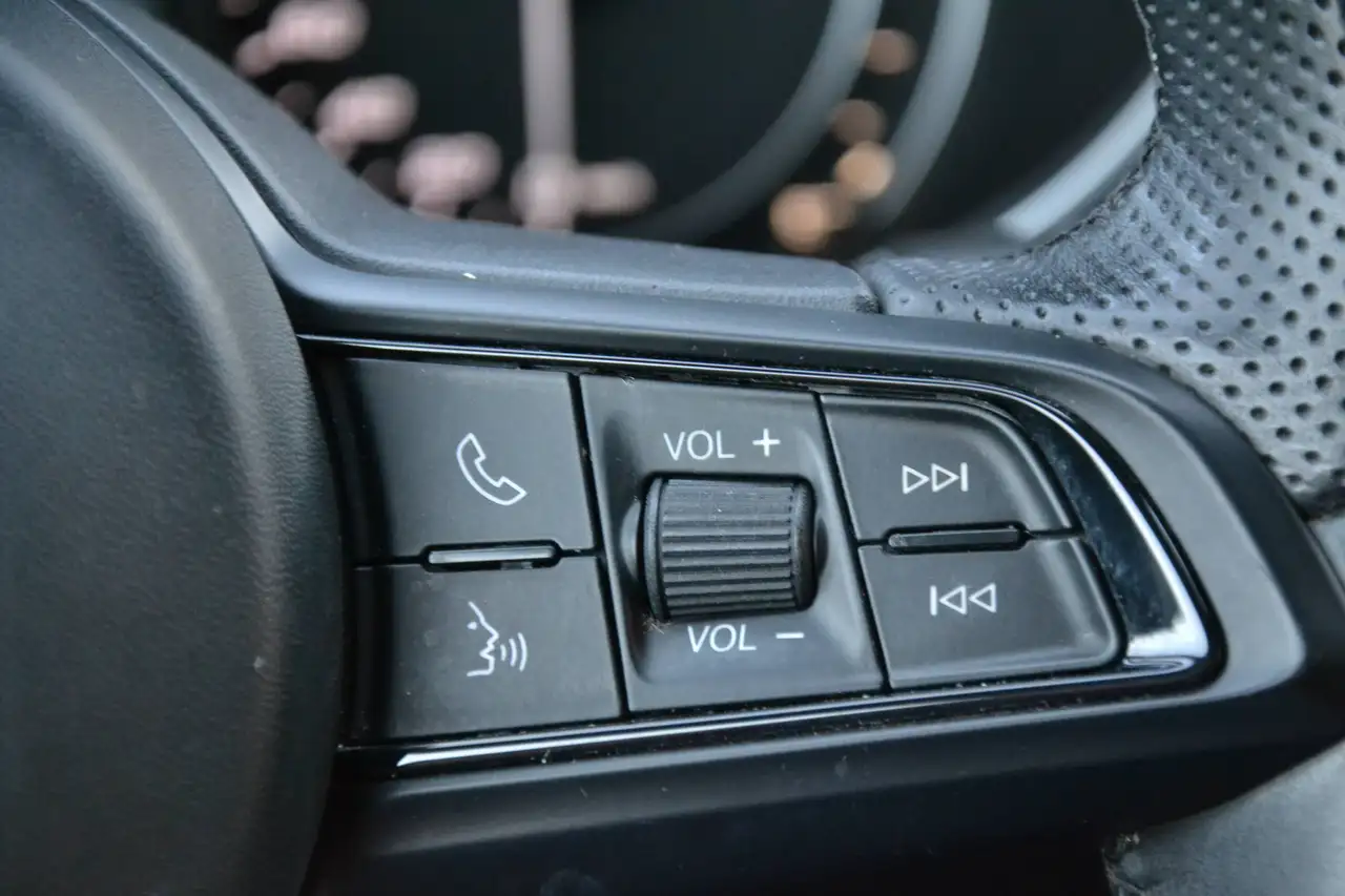 Alfa Romeo Stelvio 2021 — фото 33