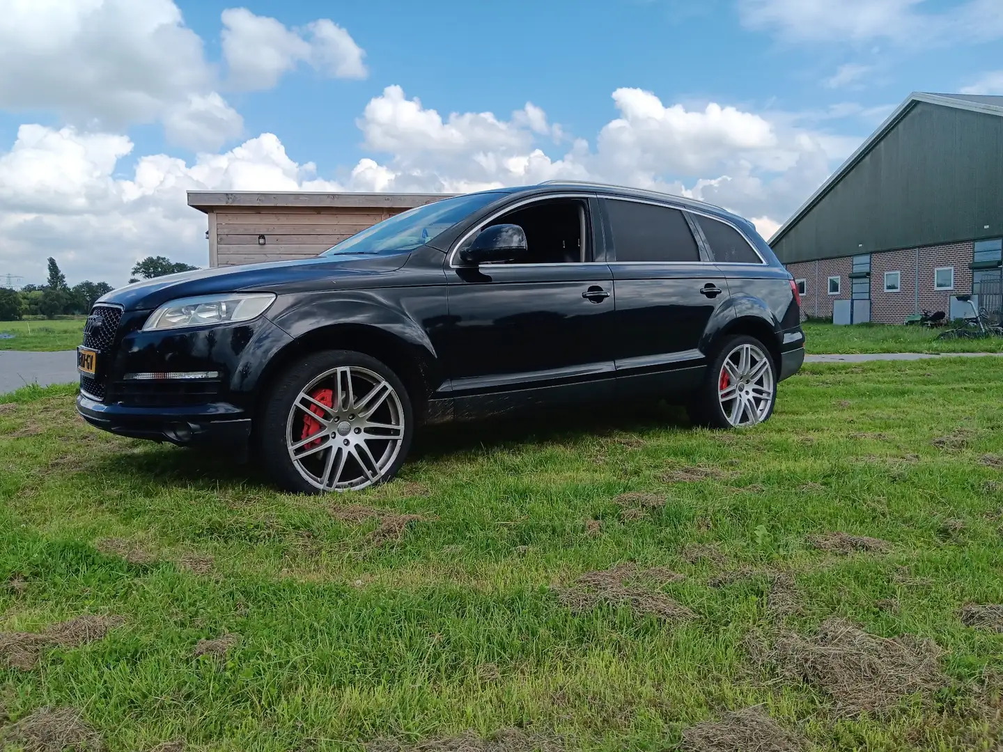 Audi Q7 Negru - 1