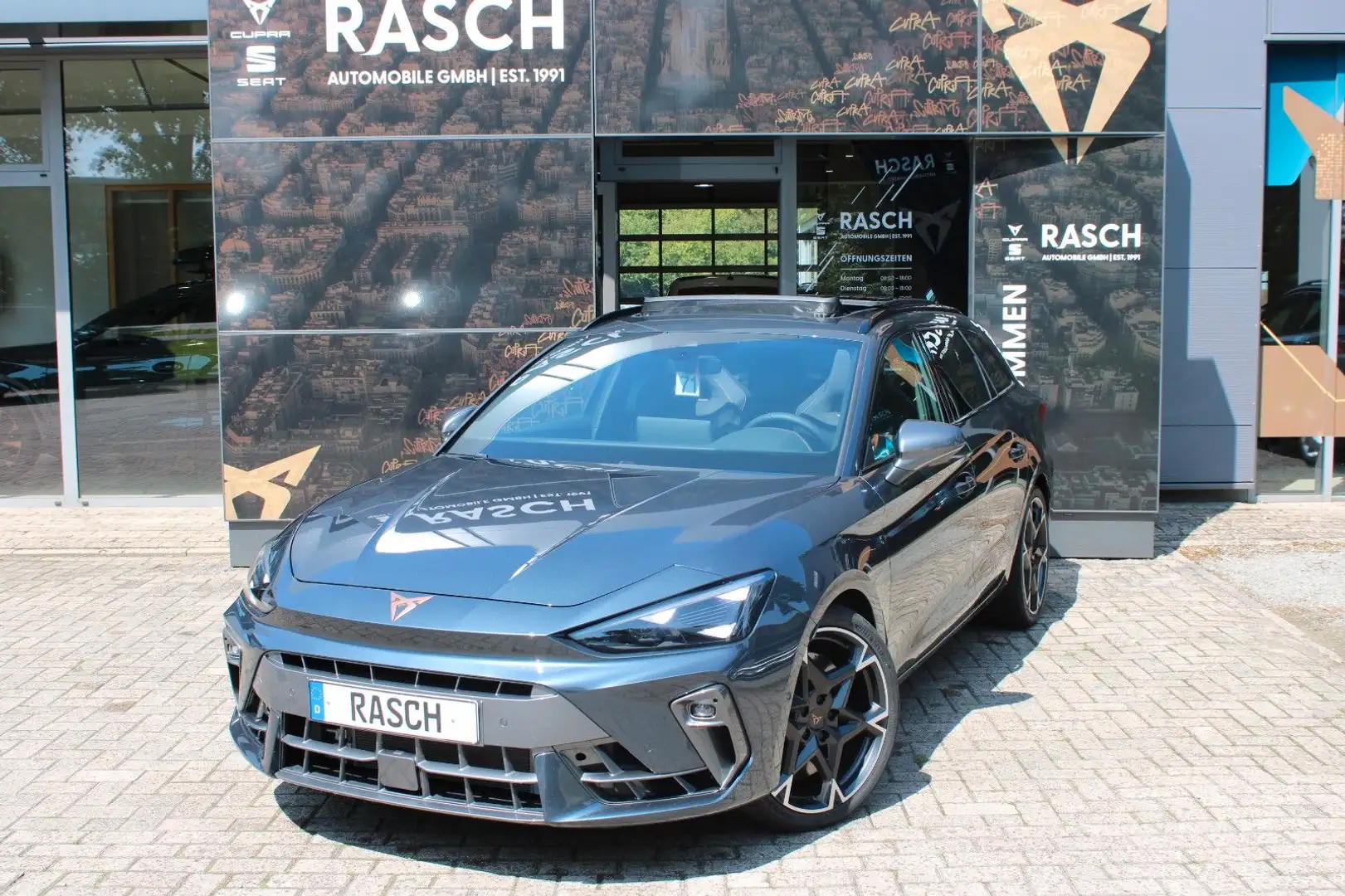 CUPRA Leon Sp 2.0 TSI 4Drive VZ DSG +LED+ACC+AHK+NAVI+ Grau - 1