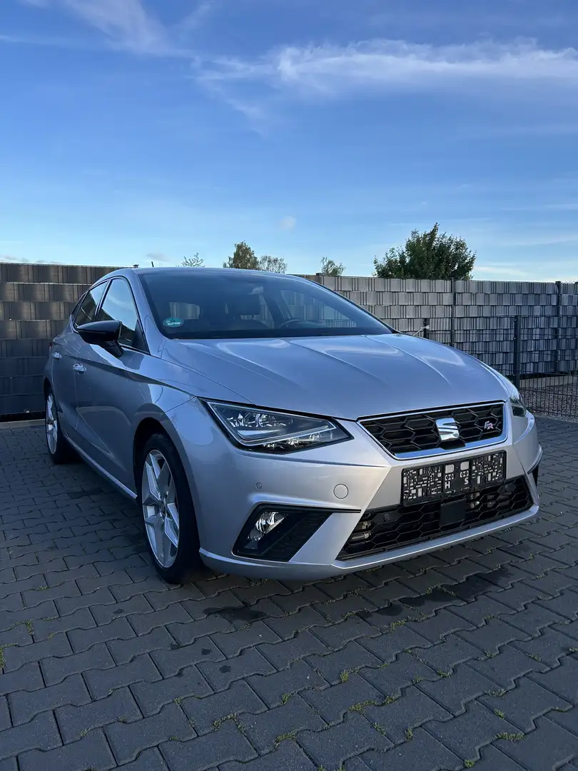 SEAT Ibiza FR*1.6 TDI*ACC*LED*Sitzheitzung*Rückfahrkamera* Silber - 2
