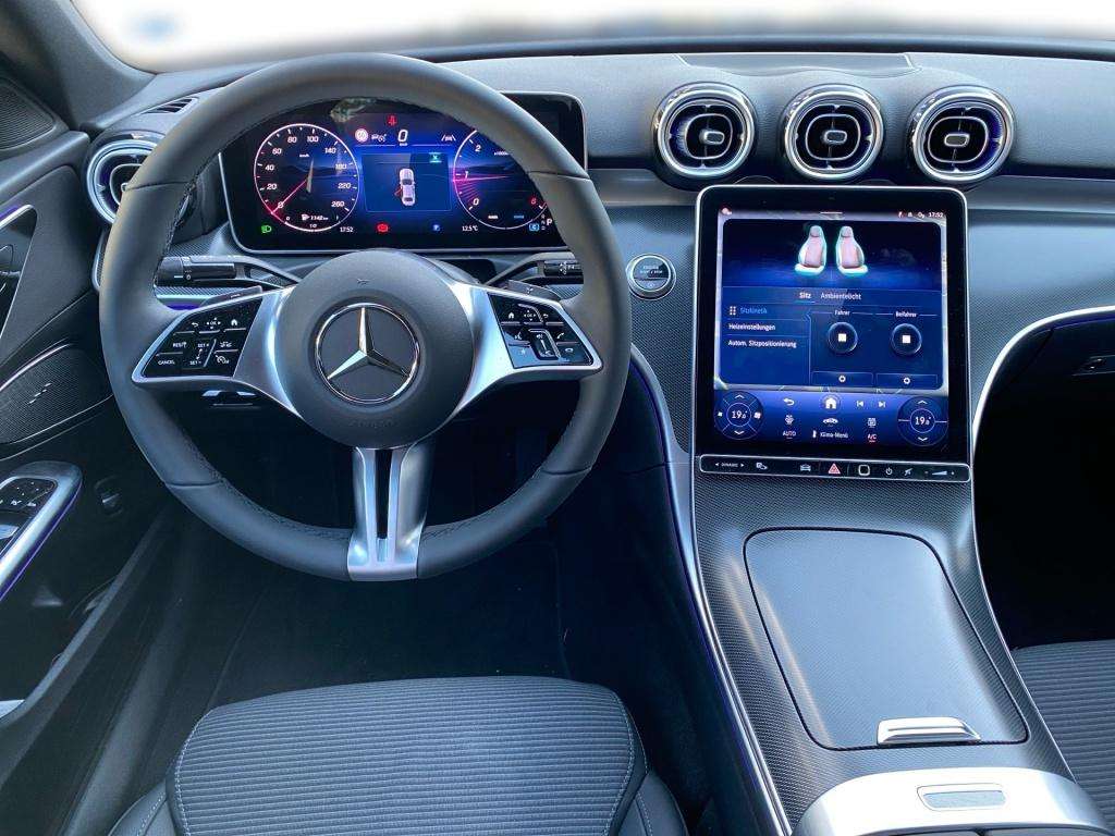 Mercedes-Benz C 220