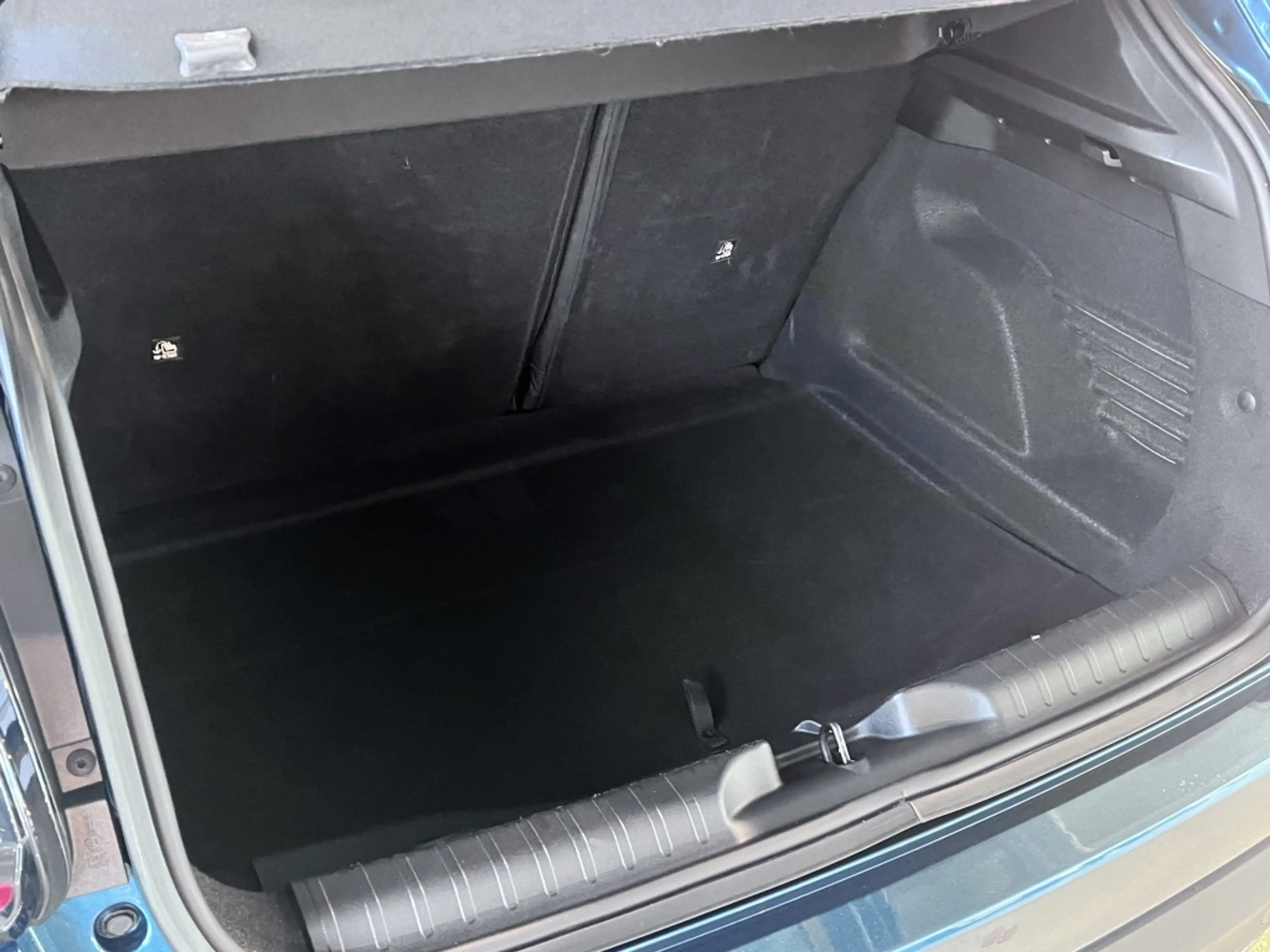 Fiat 600 1.2 Hybrid Urban — photo 8