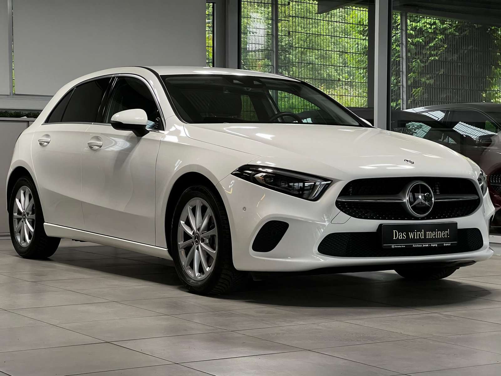 Mercedes-Benz A 200