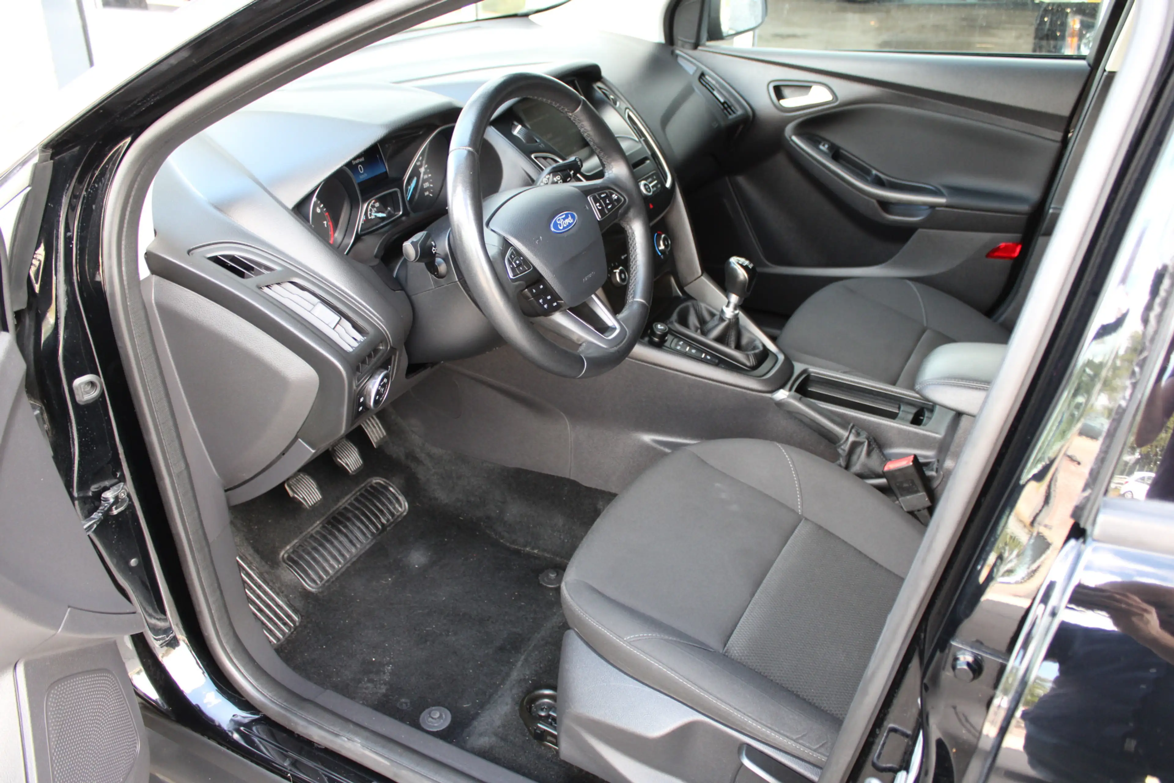Ford Focus Wagon 1.0 126 Pk Titanium Edition Stuurverwarming — photo 6