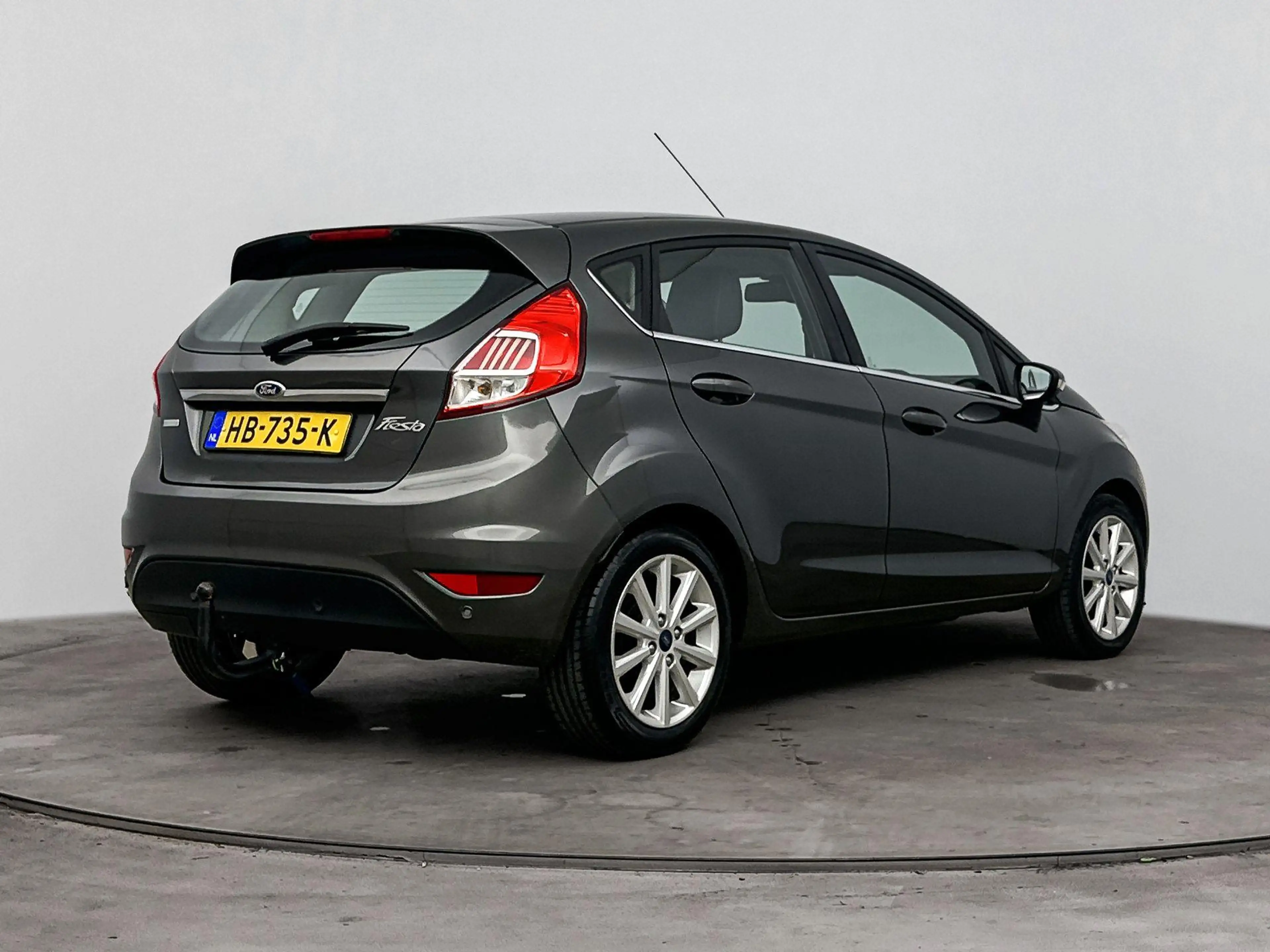 Ford Fiesta 1.0 EcoBoost Titanium | Afneembare trekhaak | Navi — photo 2