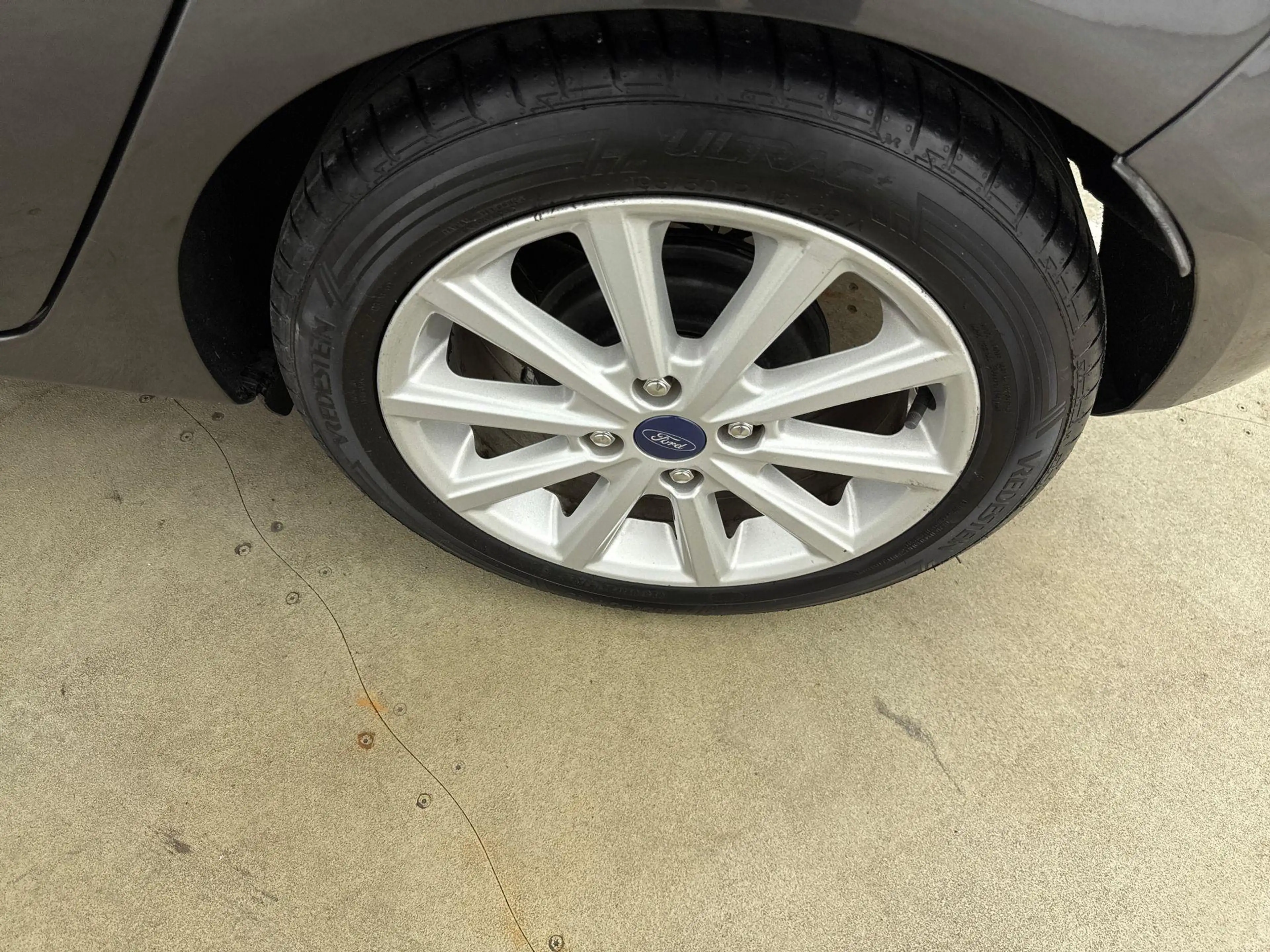 Ford Fiesta 1.0 EcoBoost Titanium | Afneembare trekhaak | Navi — photo 13