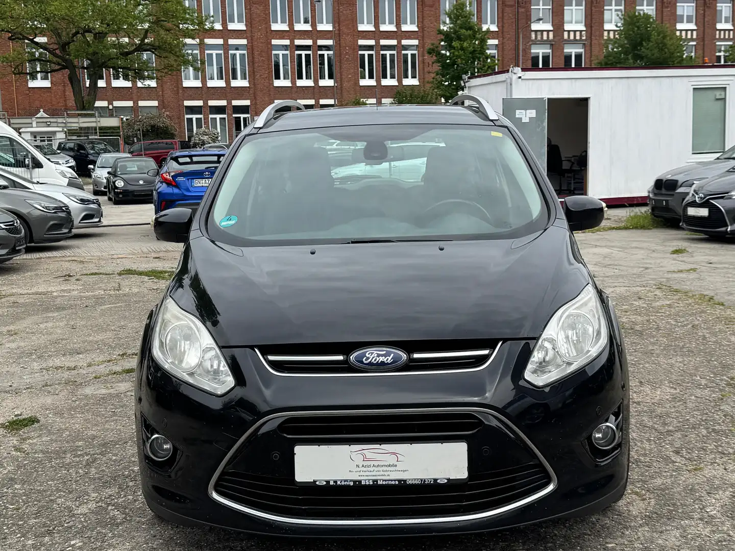 Ford Grand C-Max 1.6 Titanium 7-Sitzer*Navi*PDC*AHK* - 2