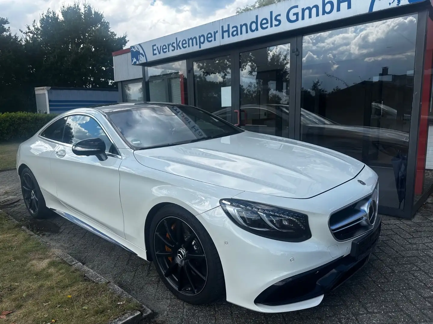 Mercedes-Benz S 63 AMG 4Matic Coupe /CERAMIC/Nachtsicht/FULL Blanc - 2