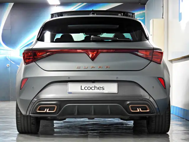 Cupra Leon view 8