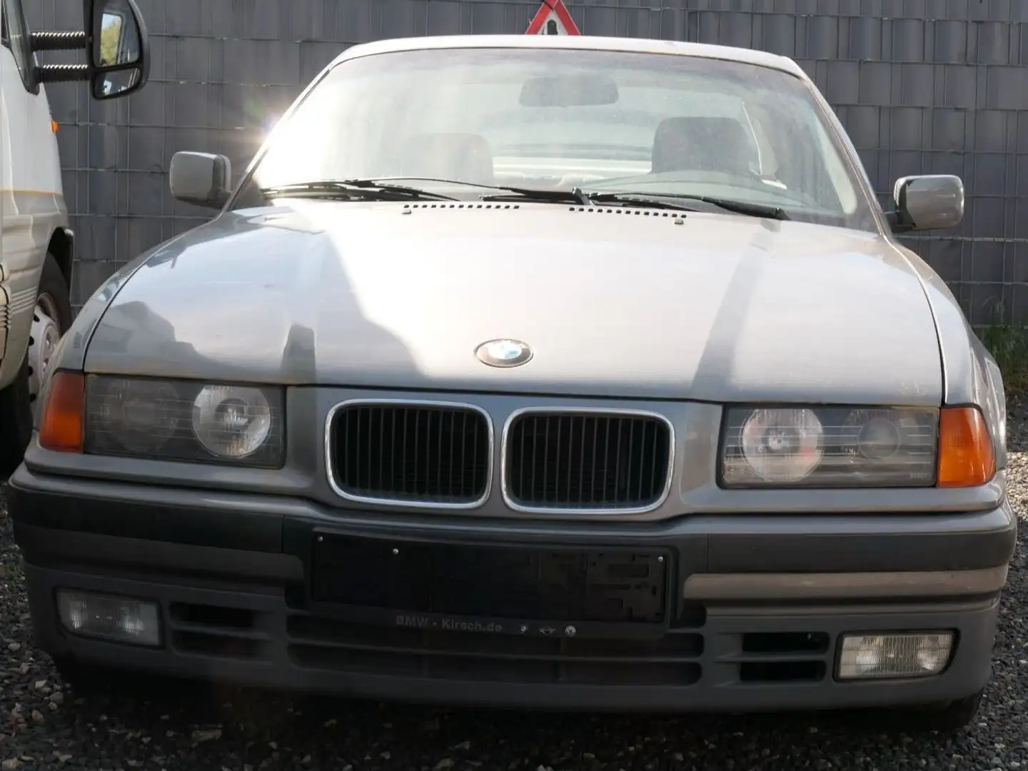 BMW 320 320i Coupe Серый - 1