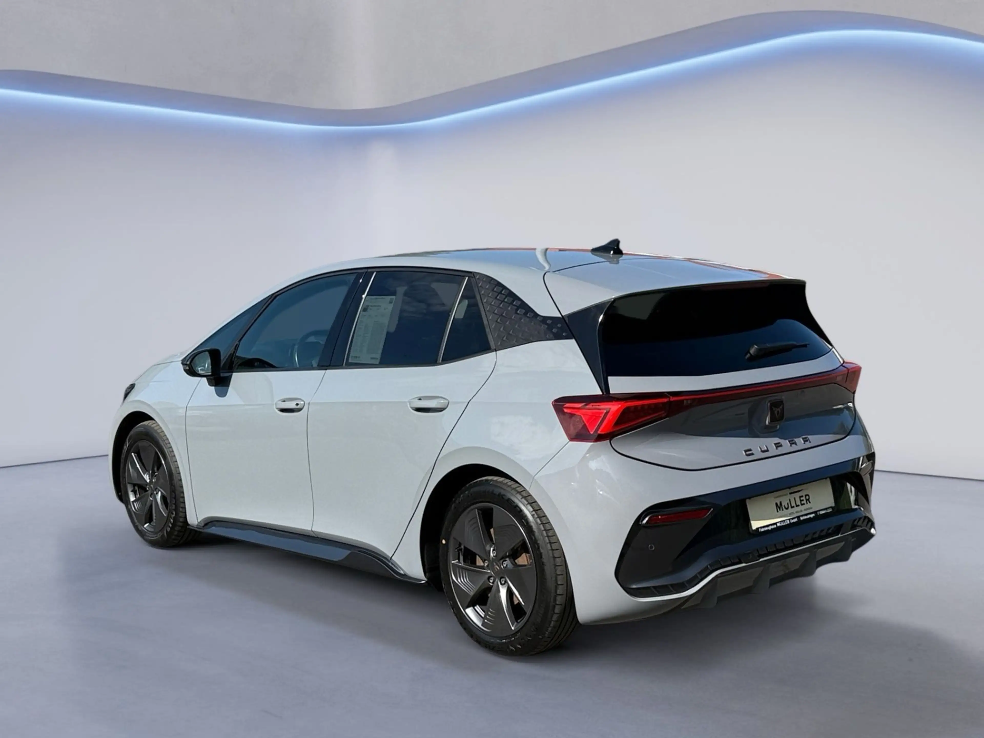 CUPRA Born 150 kW — photo 3
