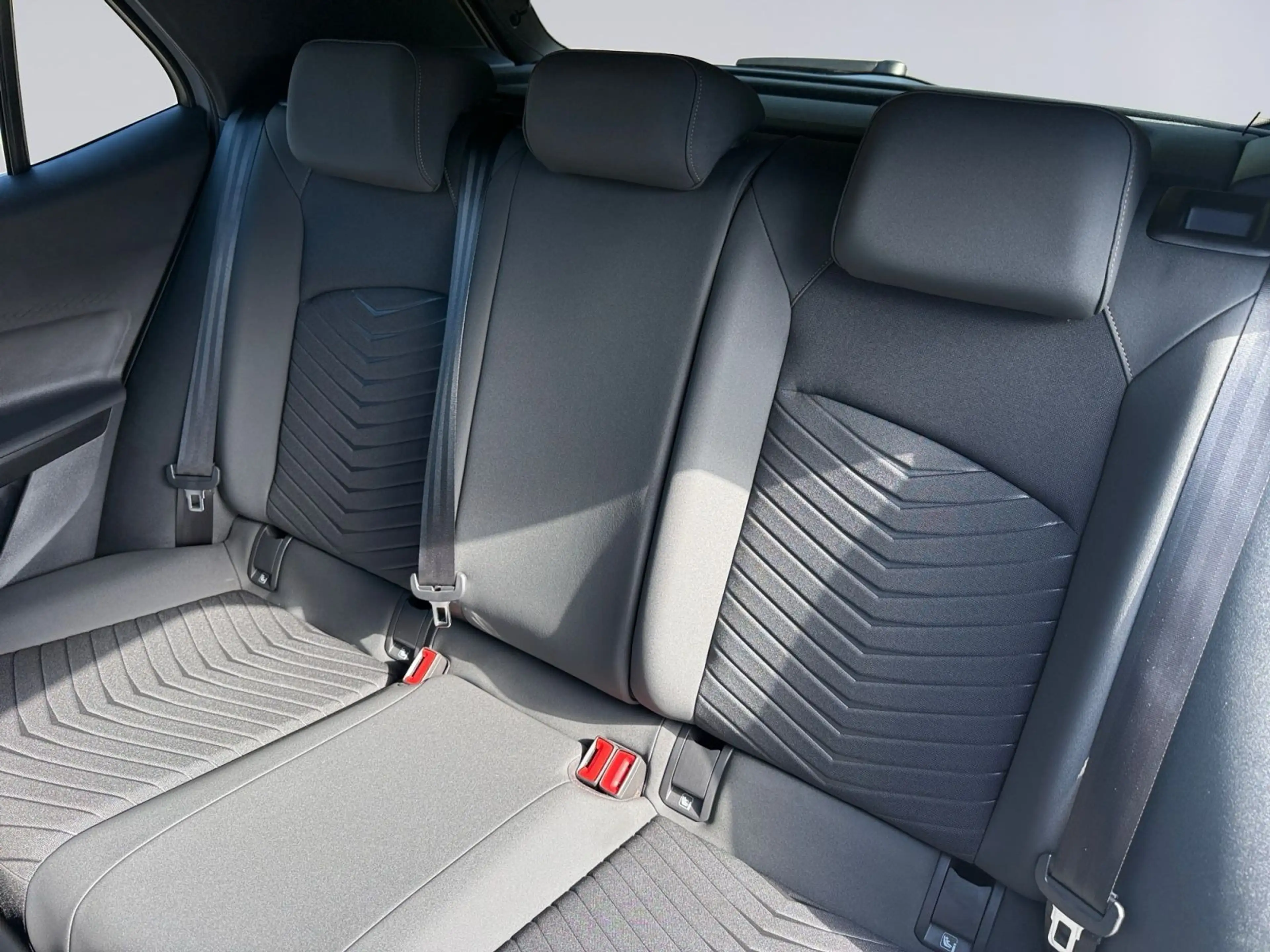 CUPRA Born 150 kW — photo 10