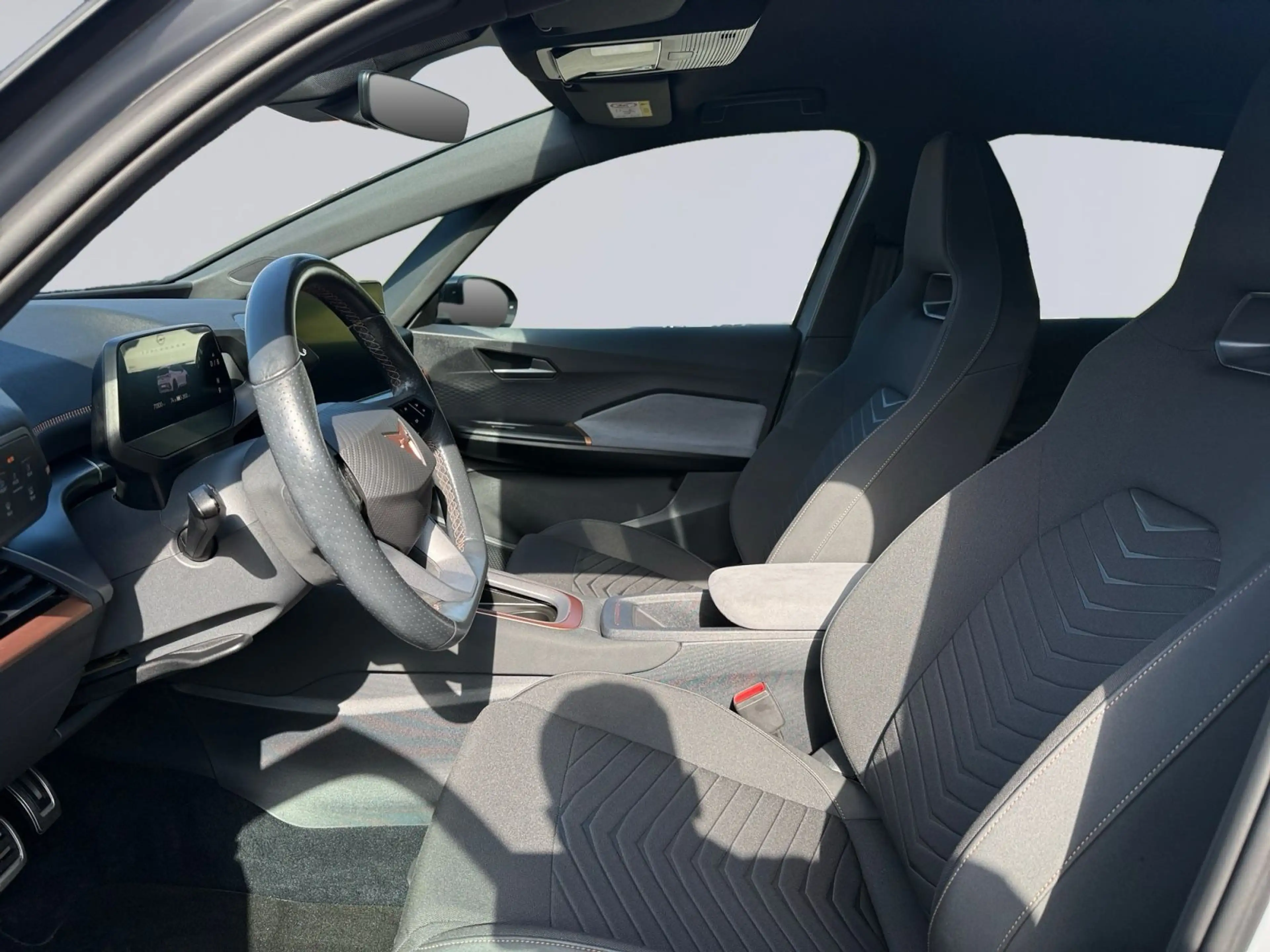 CUPRA Born 150 kW — photo 9