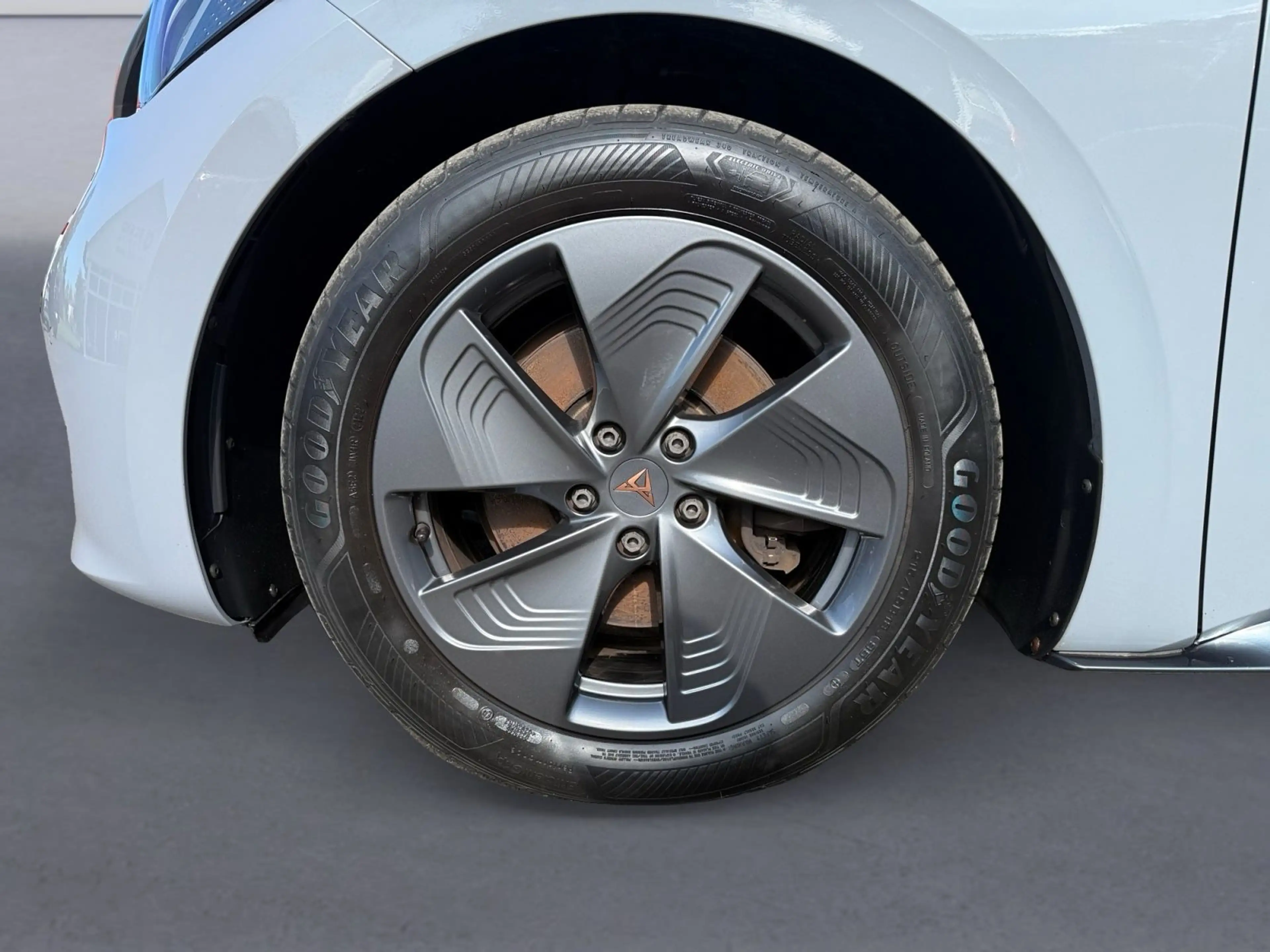 CUPRA Born 150 kW — photo 14