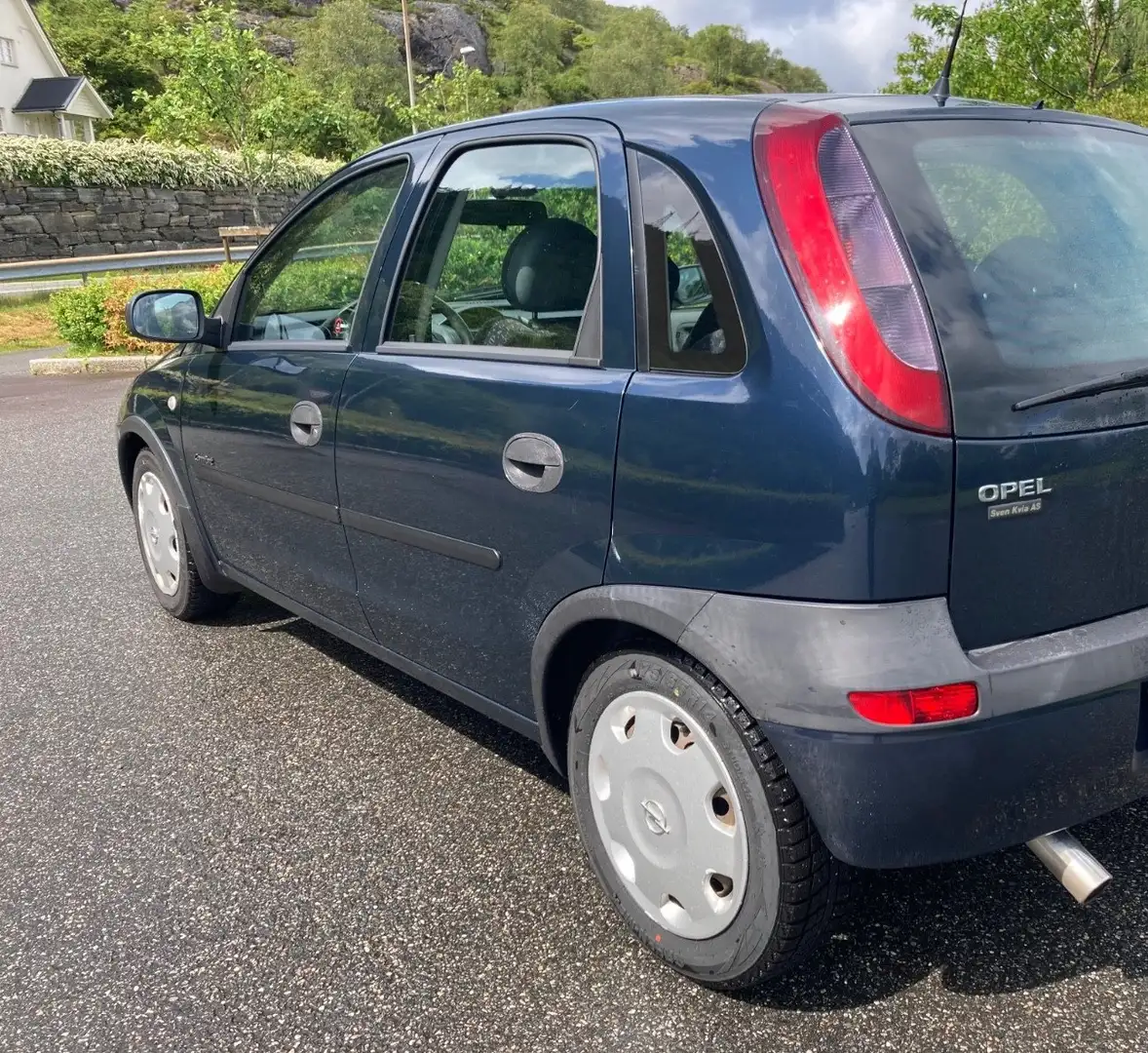 Opel Corsa Corsa 1.2i 16V Bleu - 2