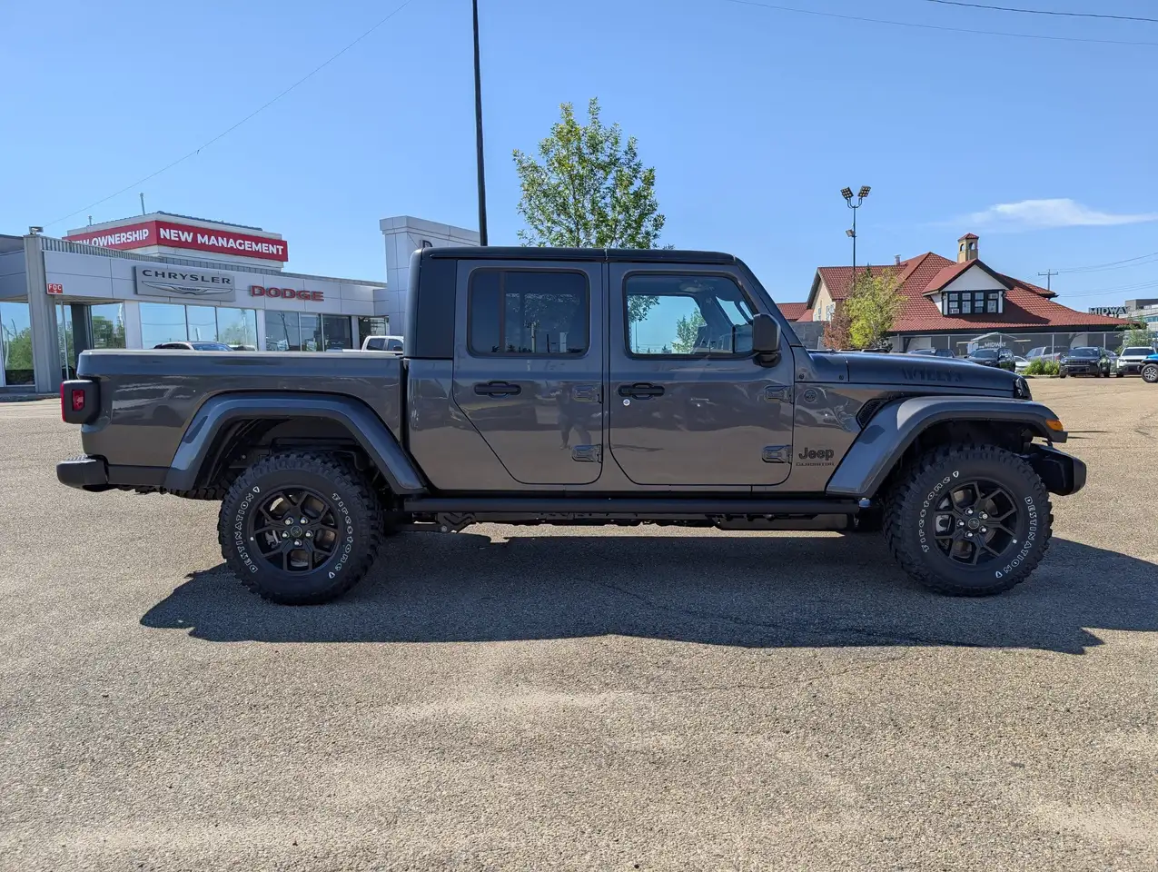 Jeep Gladiator photo Jeep Gladiator