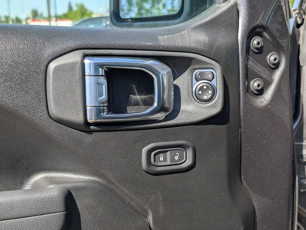 Jeep Gladiator photo Jeep Gladiator