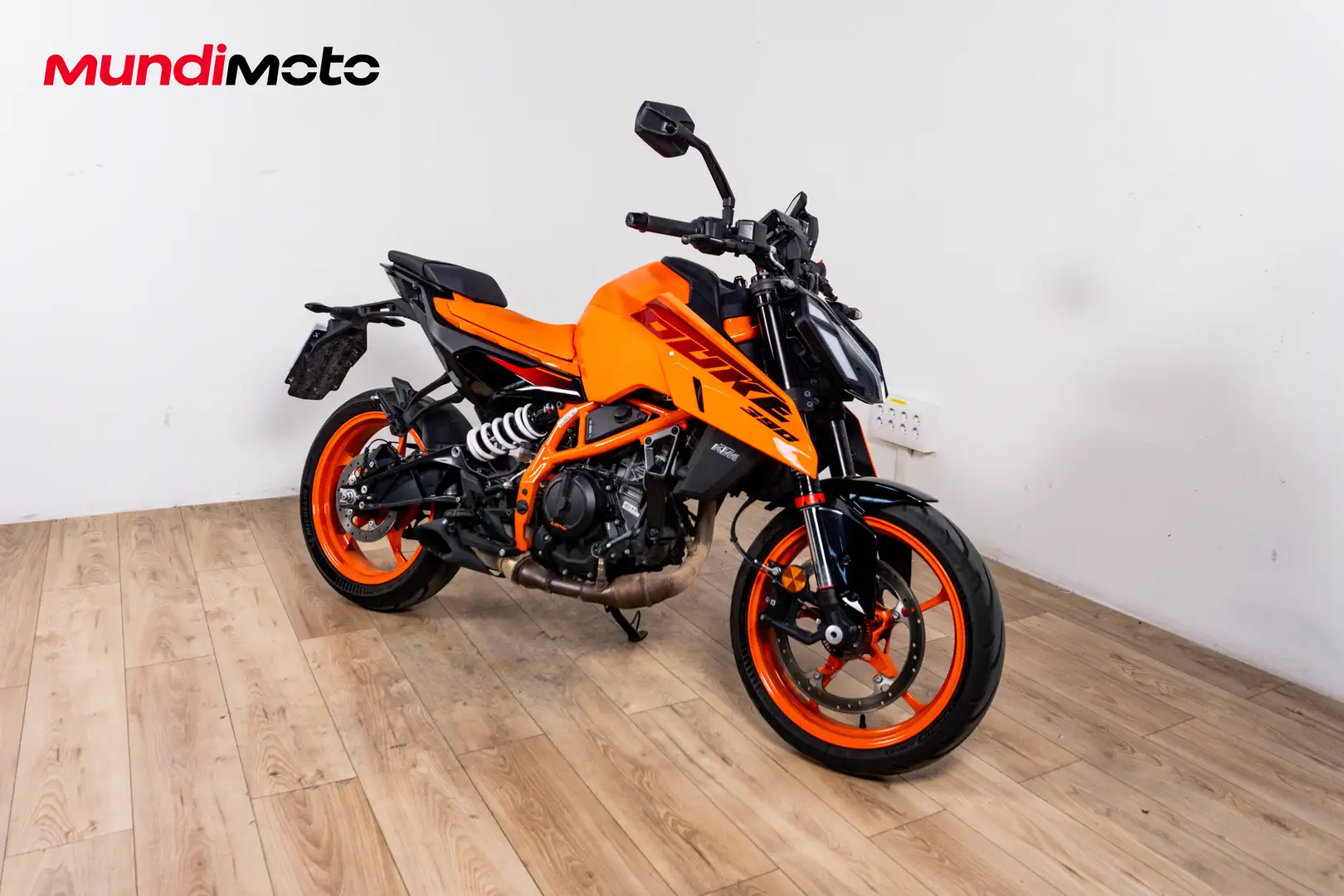 KTM 390 Duke - 2