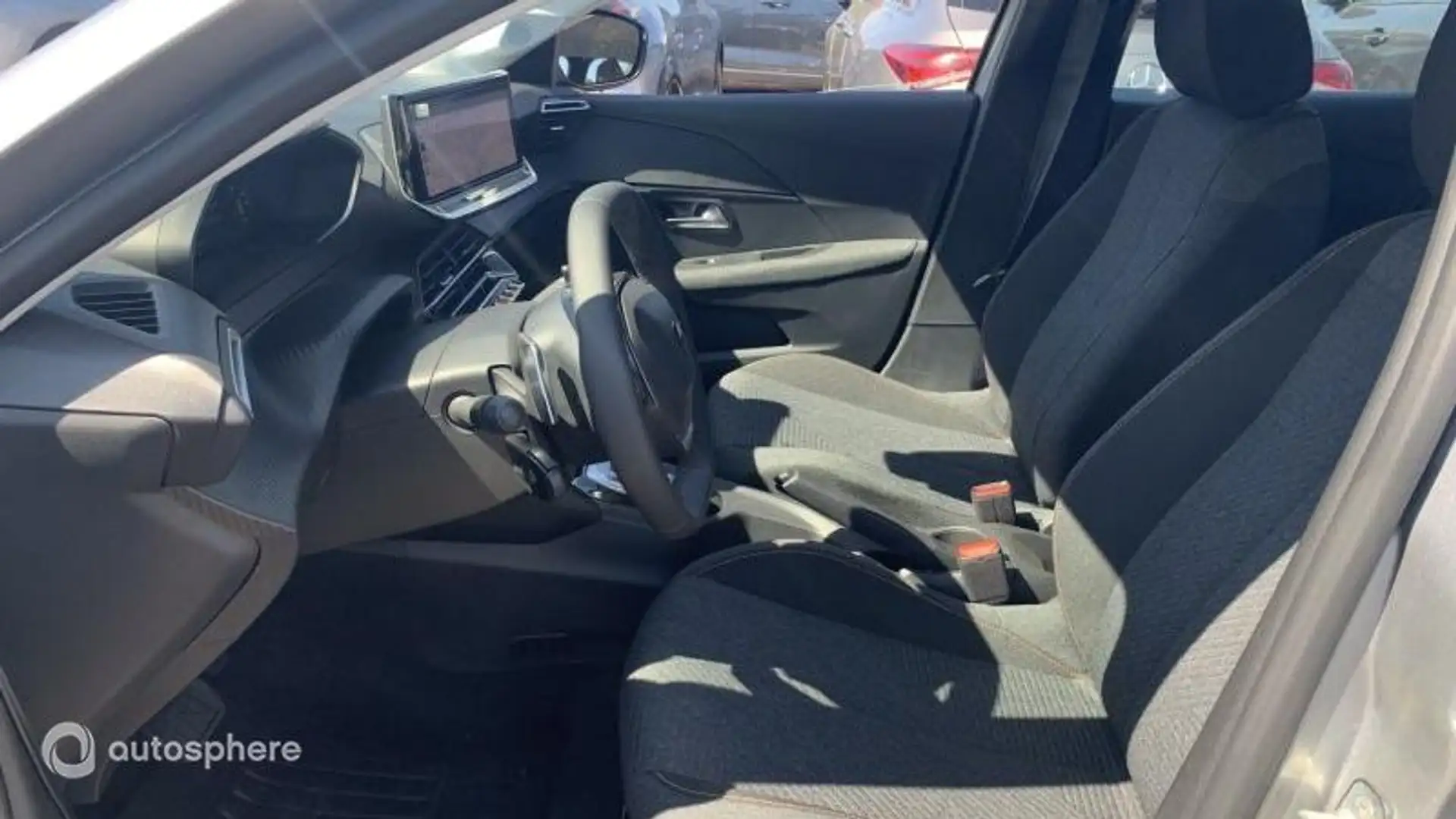 Peugeot 208 1.2 Hybrid 110ch Style e-DCS6 - 2