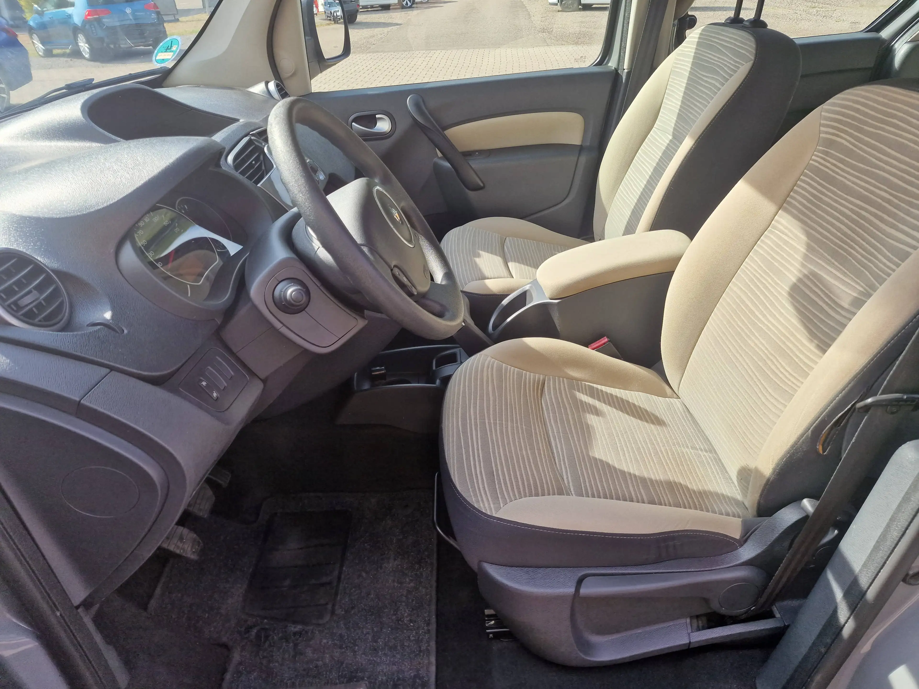 Renault Kangoo Happy Family AHL-KLIMA-NSW-TEMPOMAT — photo 9