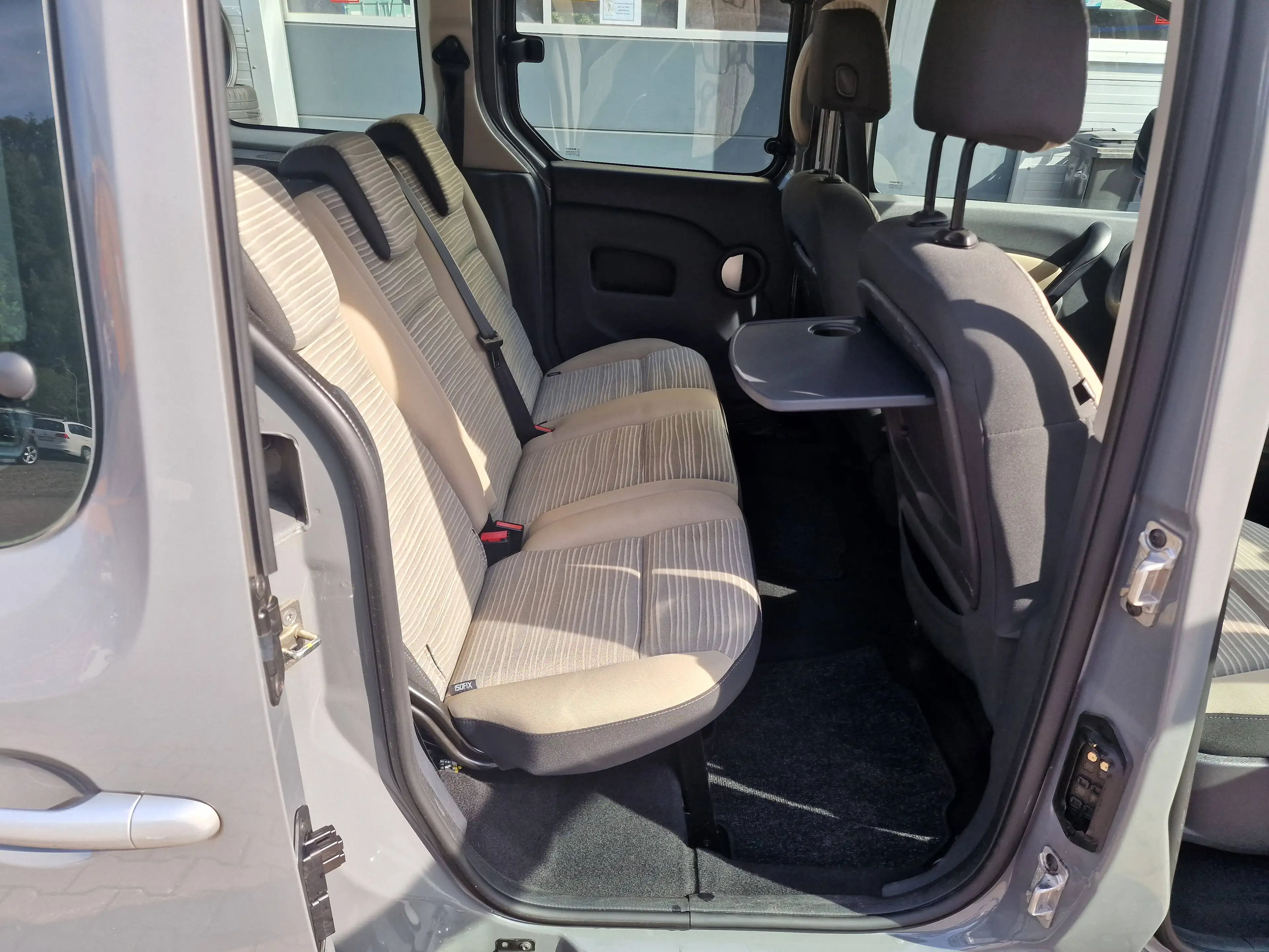 Renault Kangoo Happy Family AHL-KLIMA-NSW-TEMPOMAT — photo 12