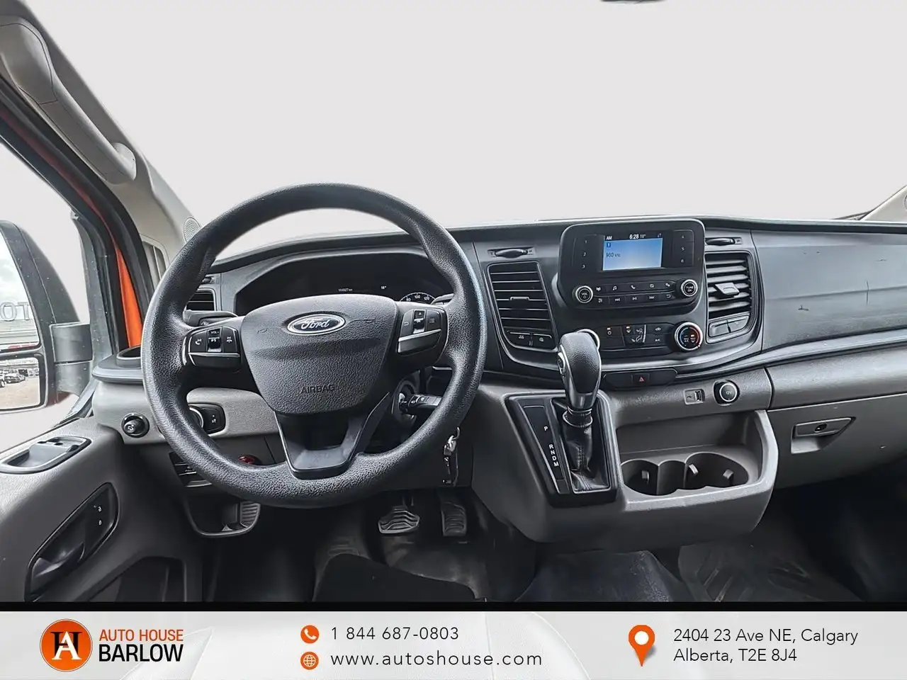Ford Transit Cargo Van снимка Ford Transit Cargo Van
