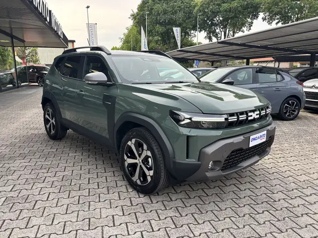 Dacia Duster view 3