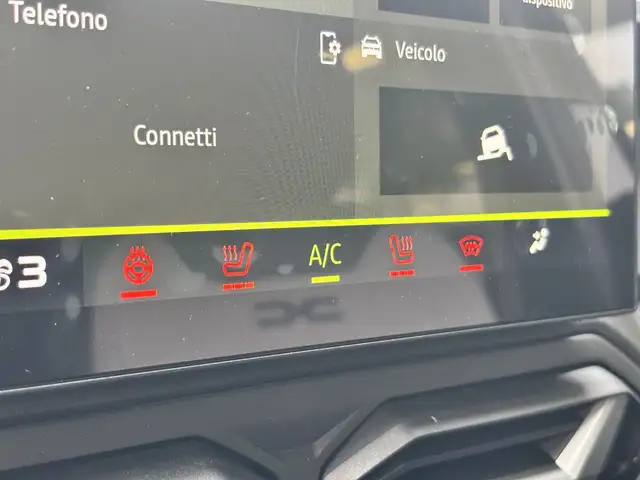 Dacia Duster view 12