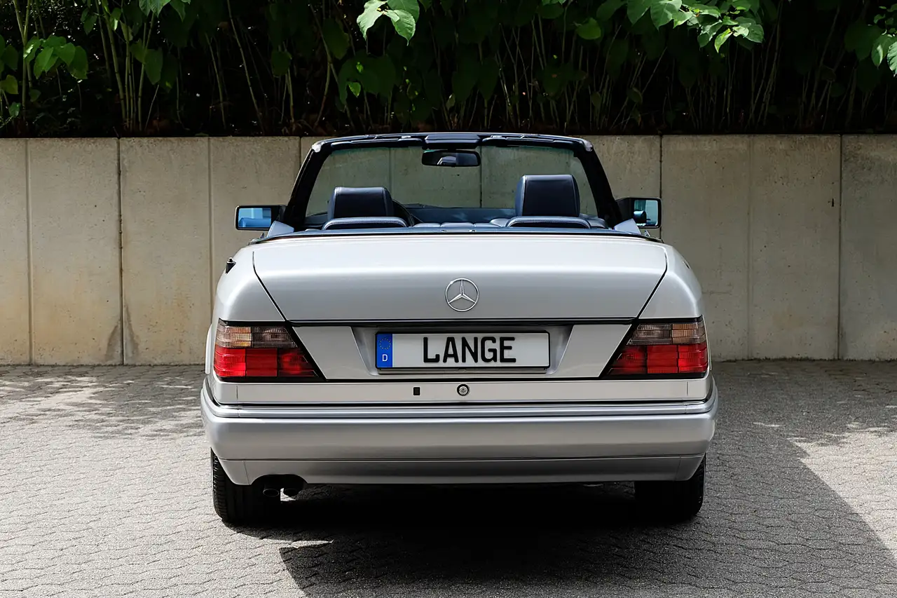Mercedes-Benz E 320 NEUWERTIGES MERCEDES E 320 CABRIOLET !!!!!!, foto 8
