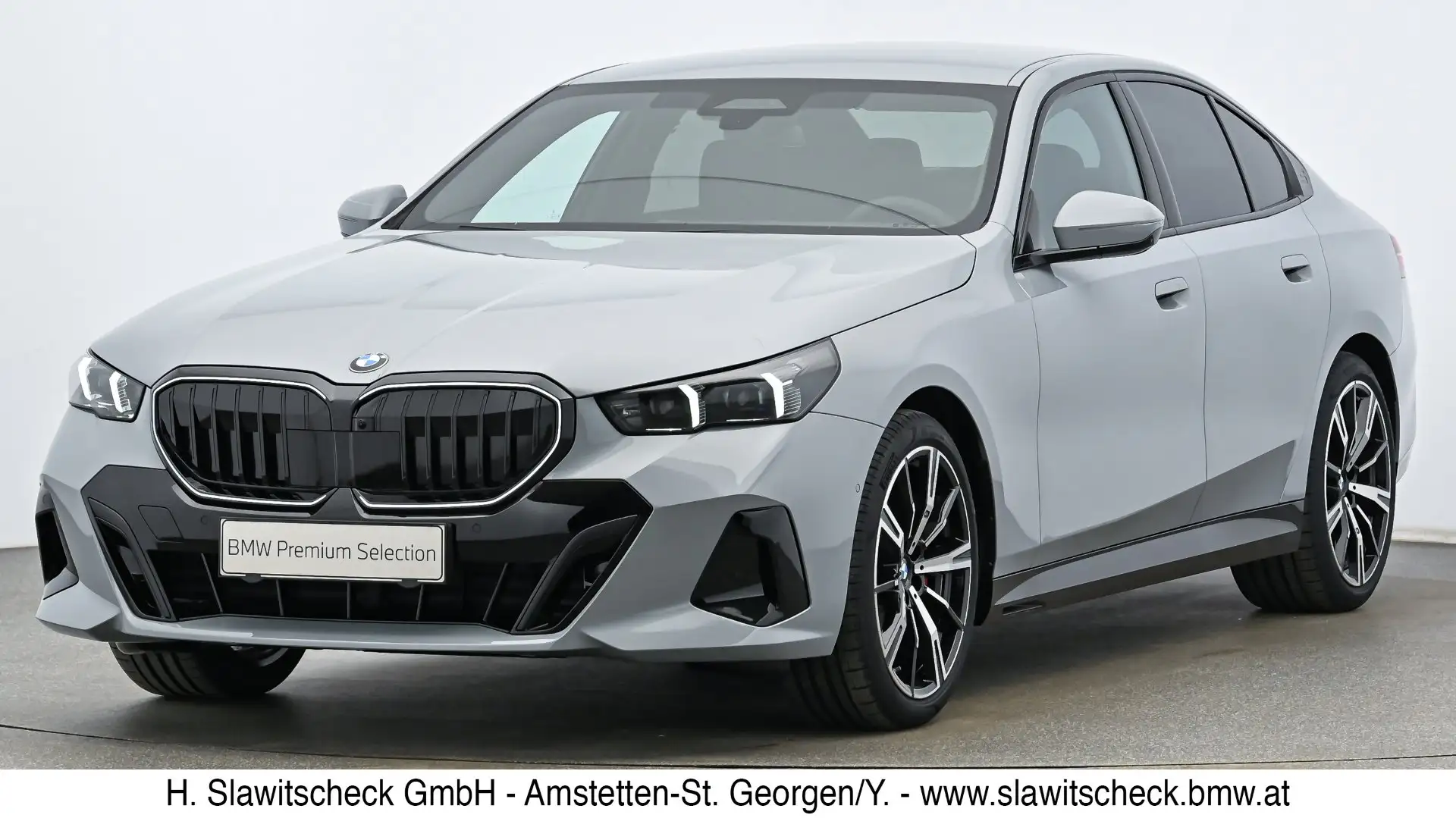 BMW 520 d xDrive G60 Grau - 1