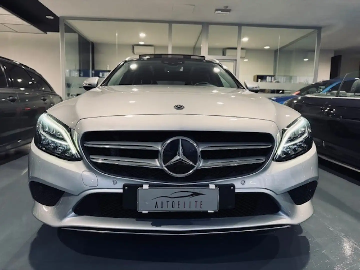 Mercedes-Benz C 300 d 245CV Premium/TETTO PANORAMICO/RADAR Zilver - 2