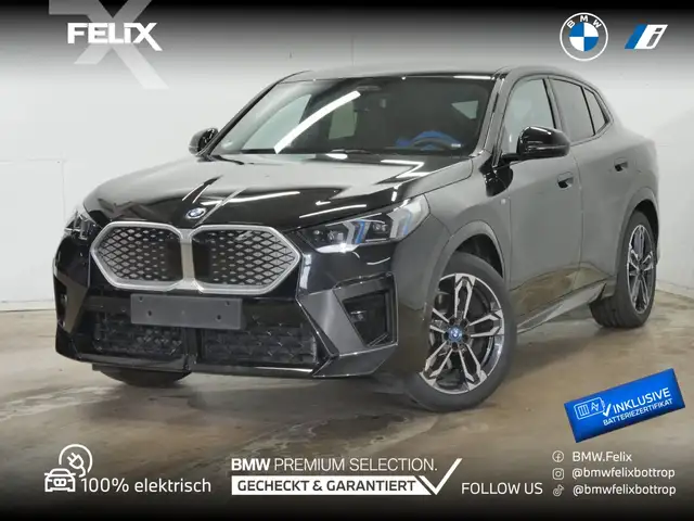 BMW iX2 30xDrive+ M SPORTPAKET+AHK+ICONIC GLOW