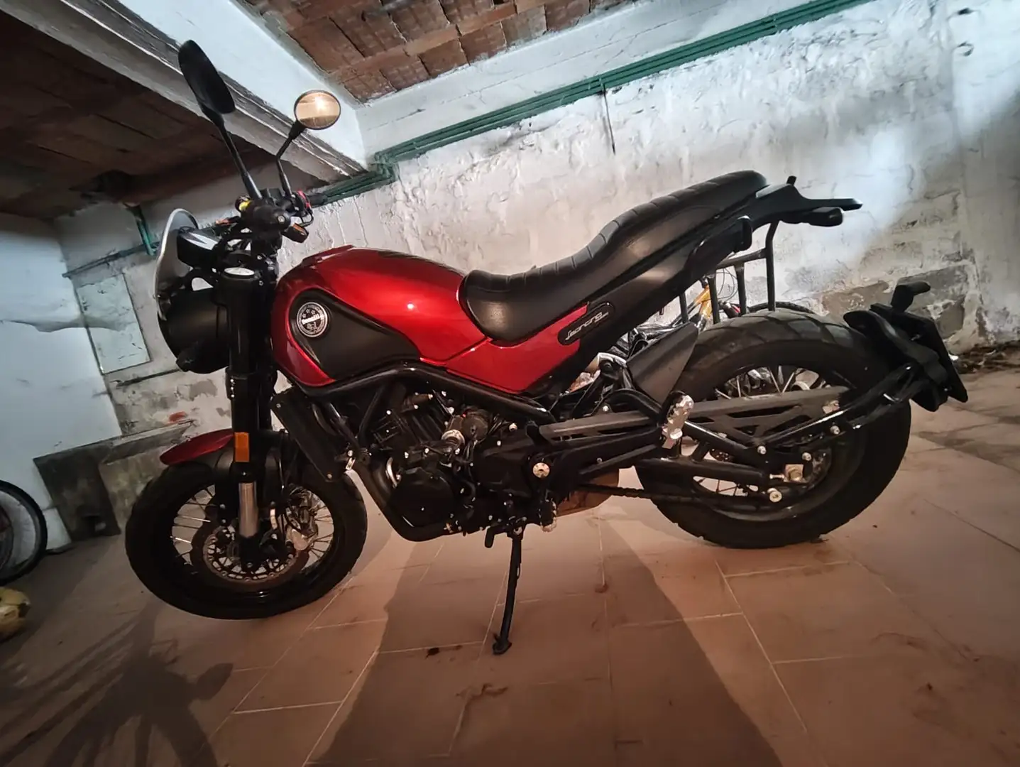Benelli Leoncino trail - 1