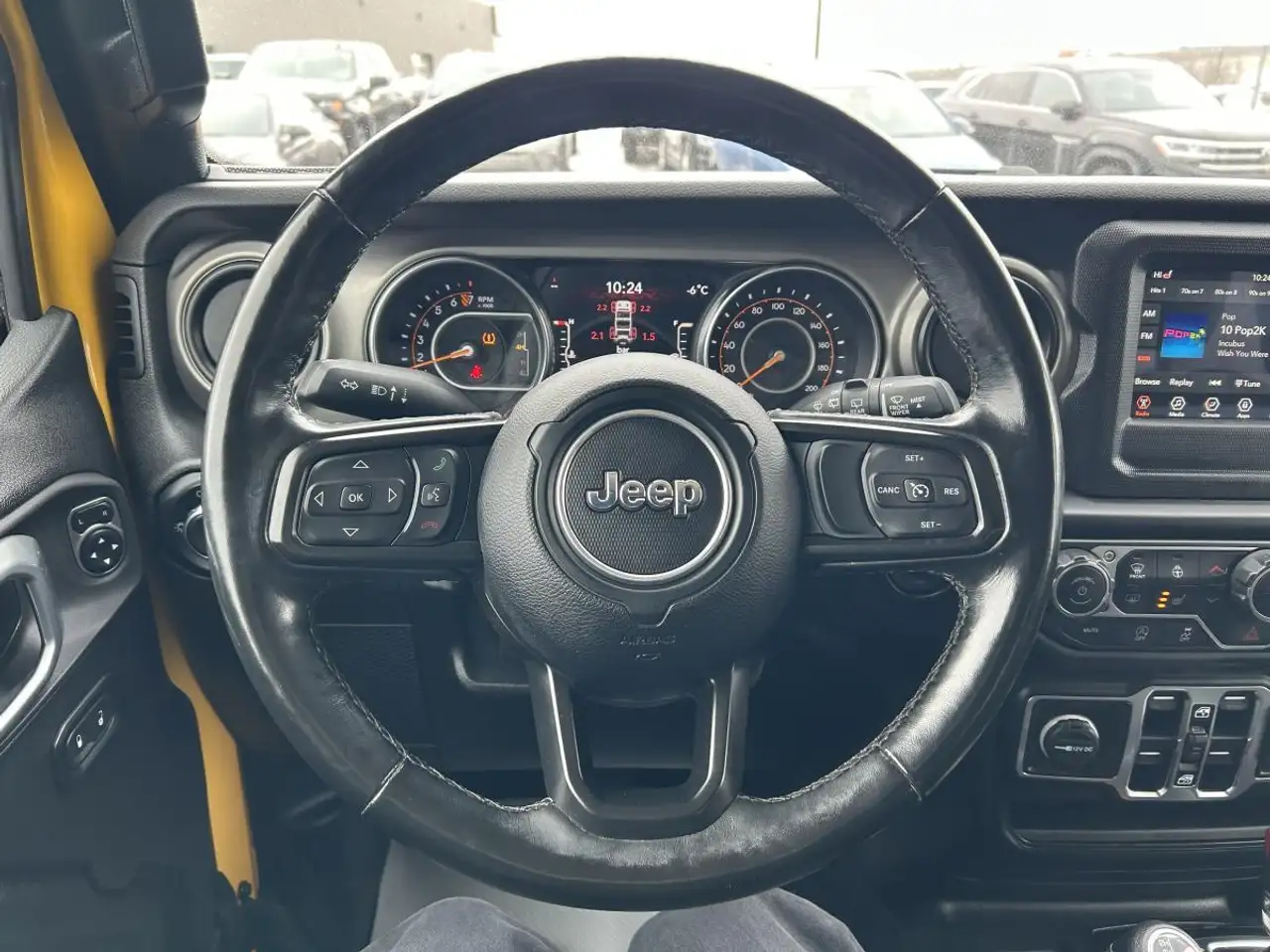 Jeep Wrangler снимка Jeep Wrangler