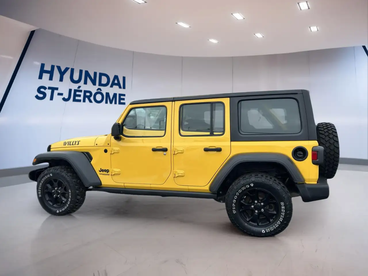 Jeep Wrangler снимка Jeep Wrangler