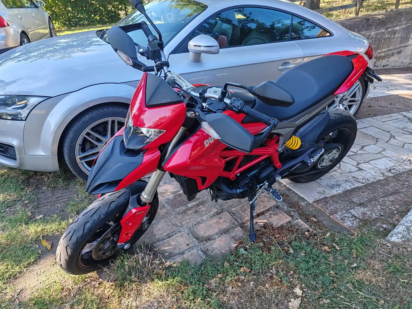 Ducati Hypermotard 821 Rosso - 1