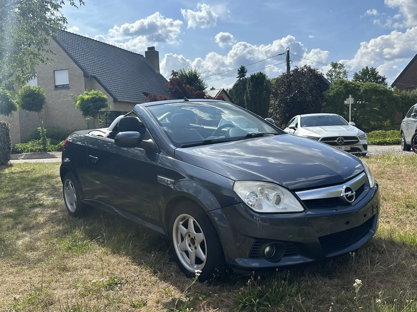 Opel Tigra Twin Top 1.3 CDTI Edition - 1